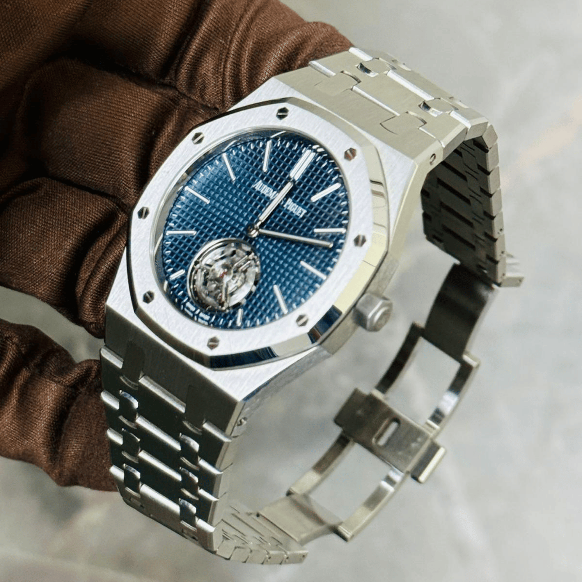 Royal Oak Extra Thin Flying Tourbillon (RD#3) 50th Anniversary Steel Blue Dial 39mm Product Image 2