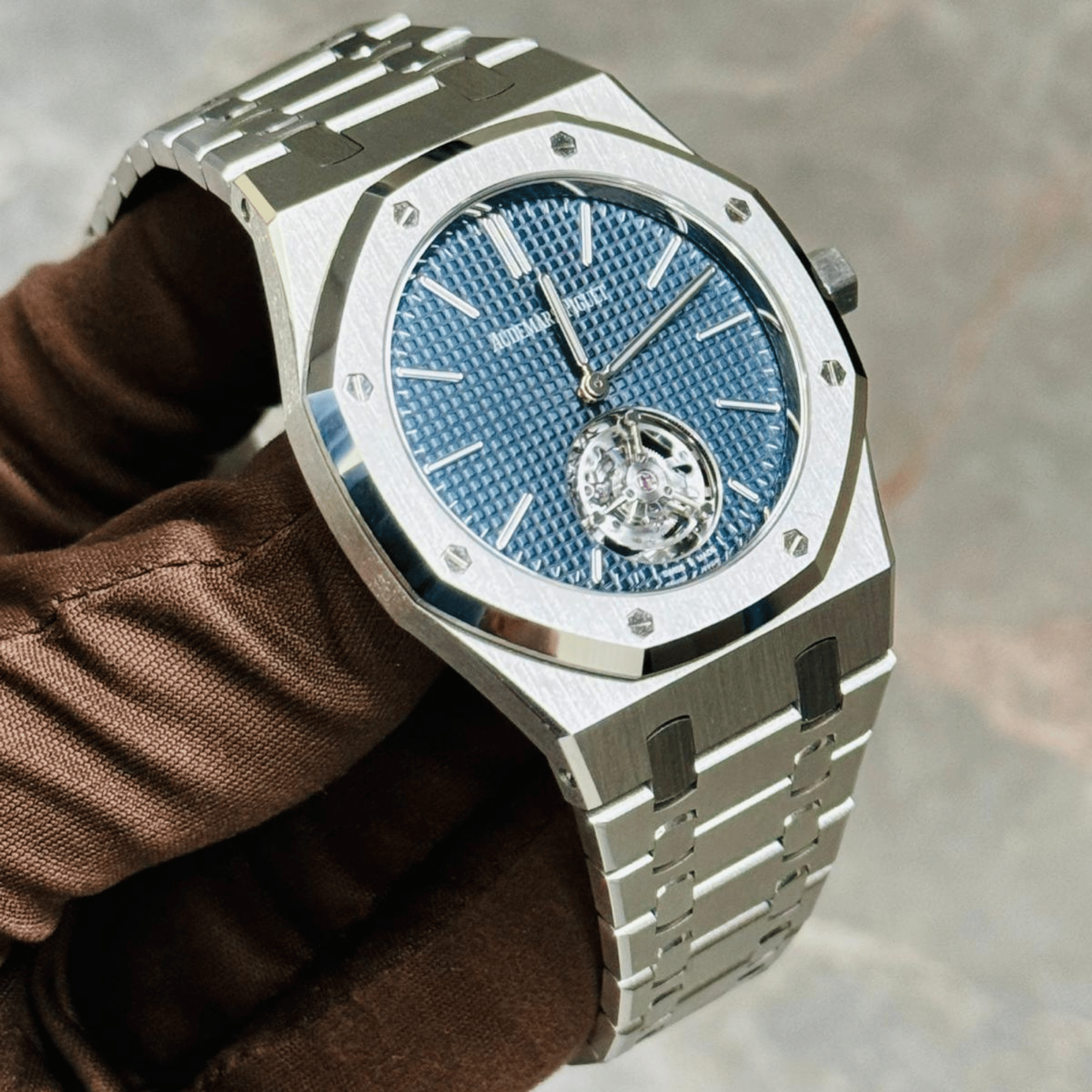 Royal Oak Extra Thin Flying Tourbillon (RD#3) 50th Anniversary Steel Blue Dial 39mm Product Image 3