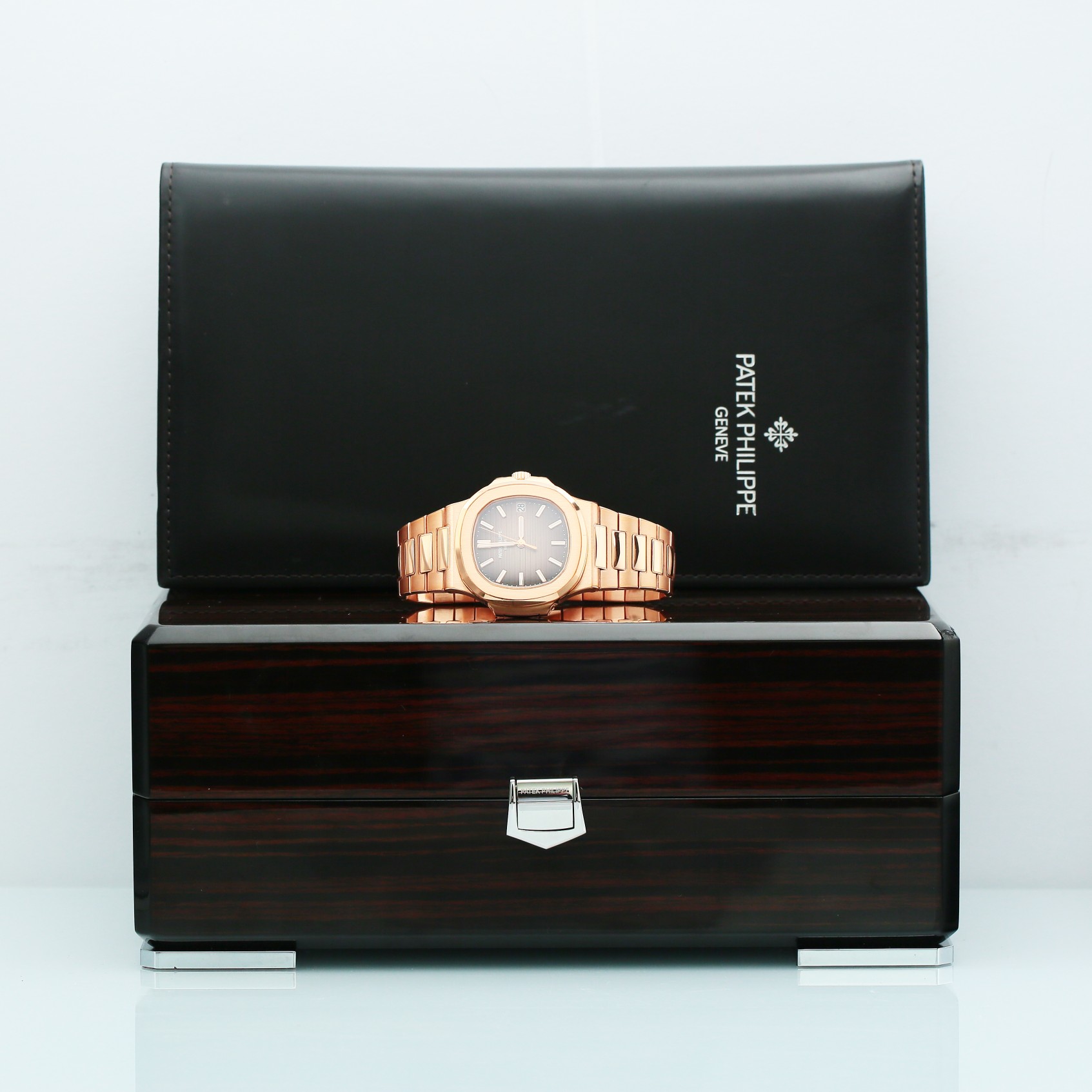 Nautilus Rose Gold Brown Dial 40mm Product Image 7