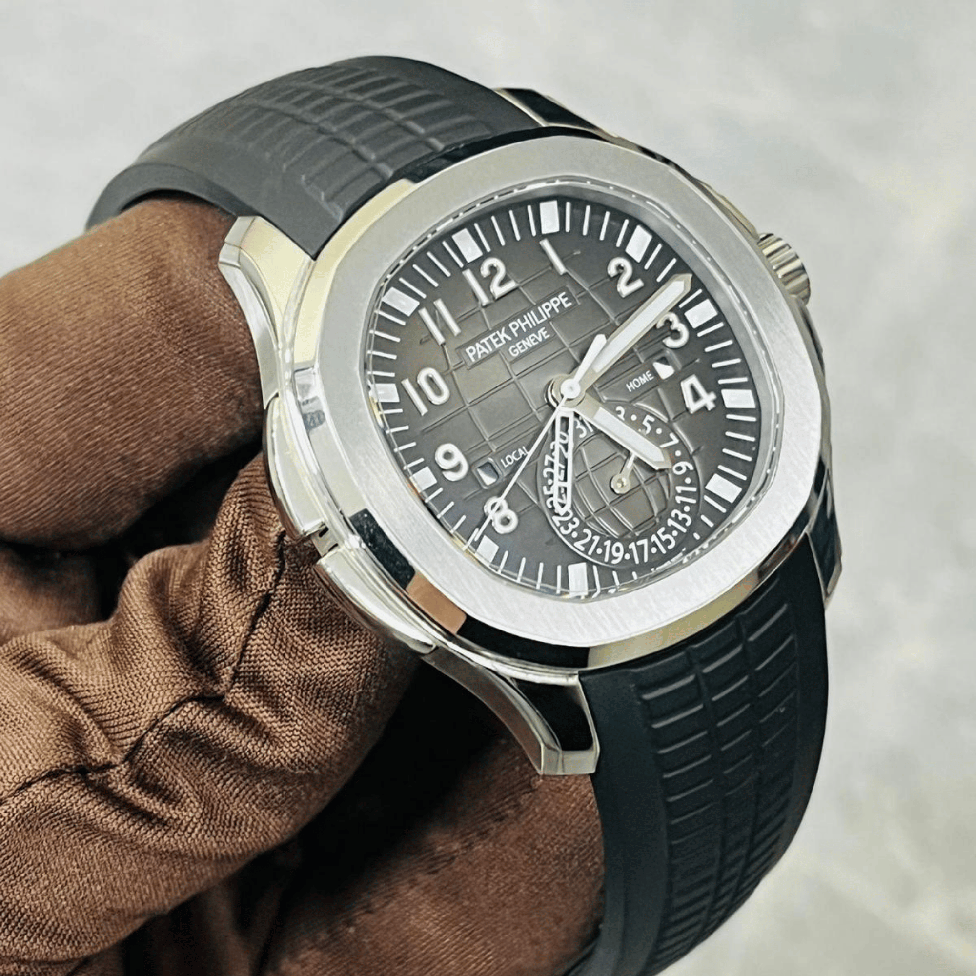 Aquanaut Travel Time Steel Black Dial 40mm Product Image 3