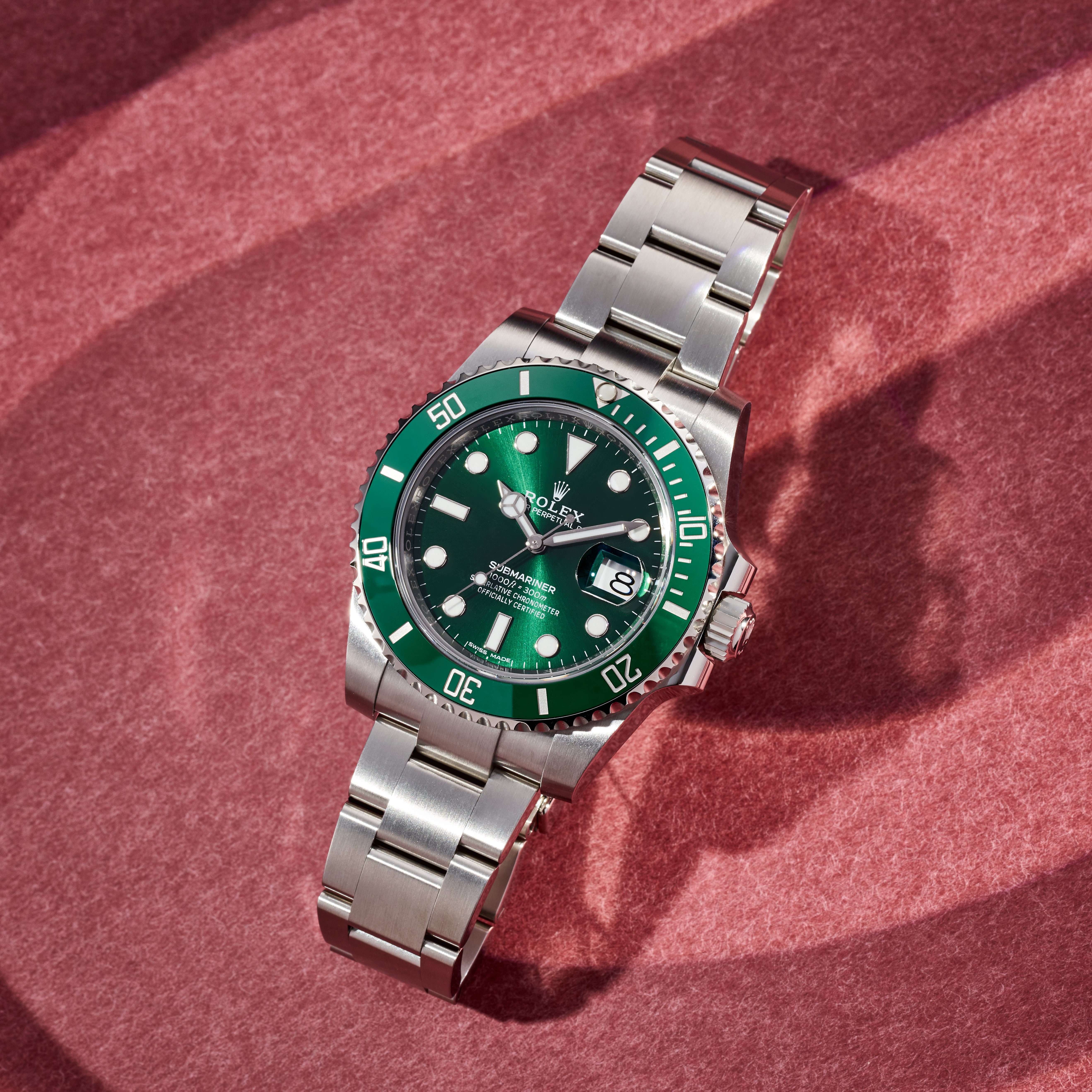 Submariner Date Steel Green Dial "Hulk" 40mm Product Image 1