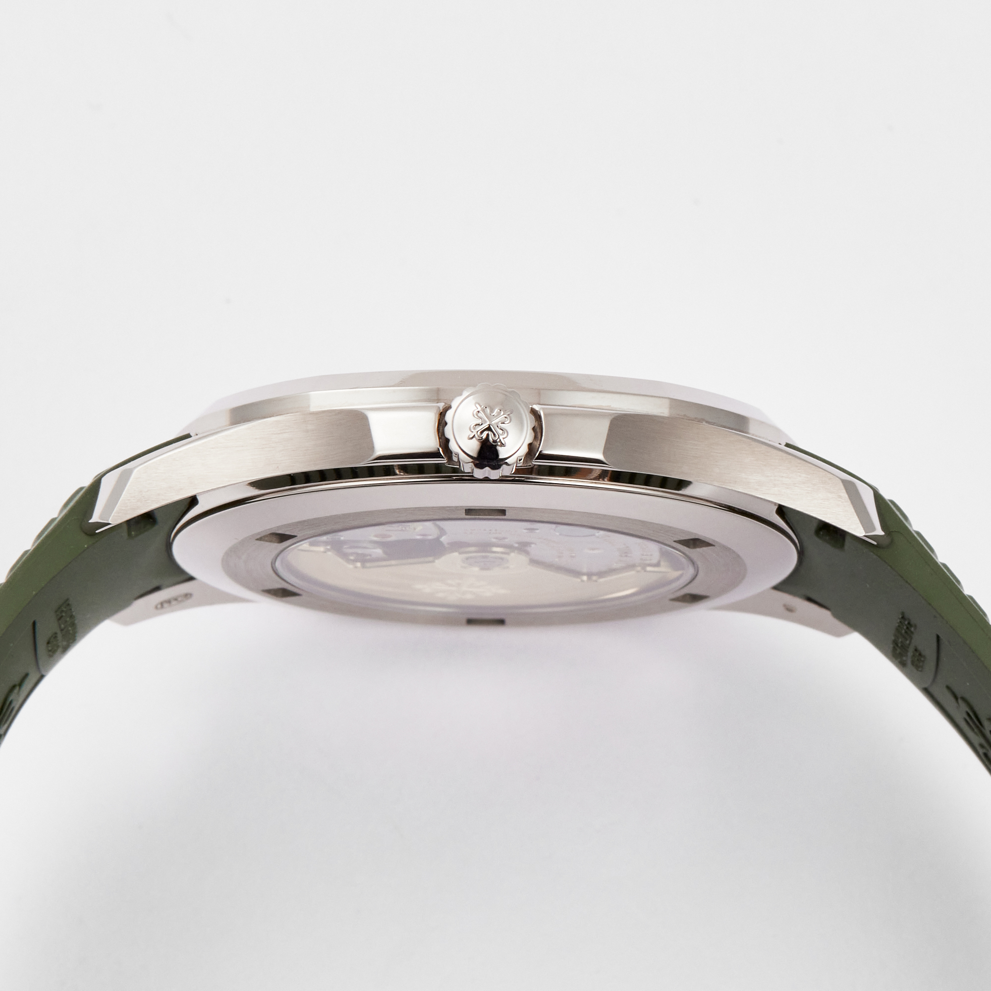 Aquanaut White Gold Green Dial 42mm Product Image 4