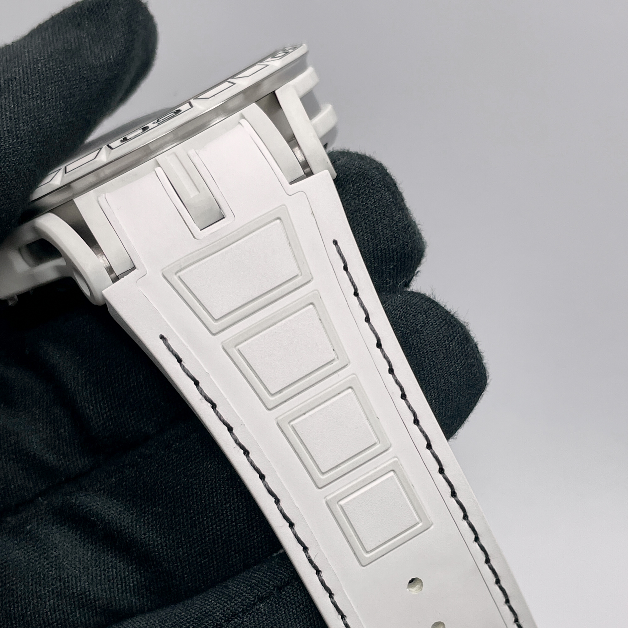 Excaliber Spider Huracán Ceramic Skeleton Dial 45mm Product Image 7