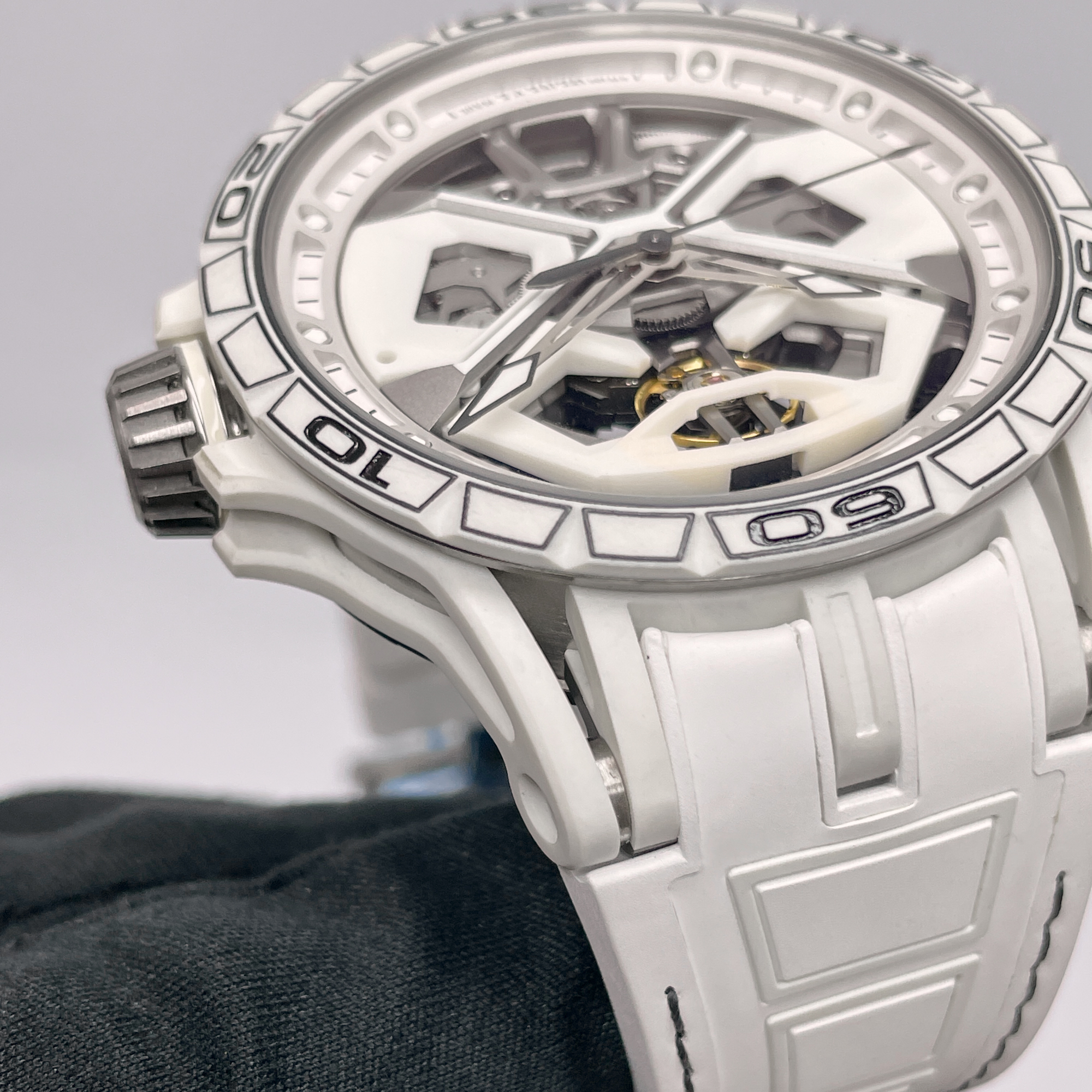 Excaliber Spider Huracán Ceramic Skeleton Dial 45mm Product Image 11