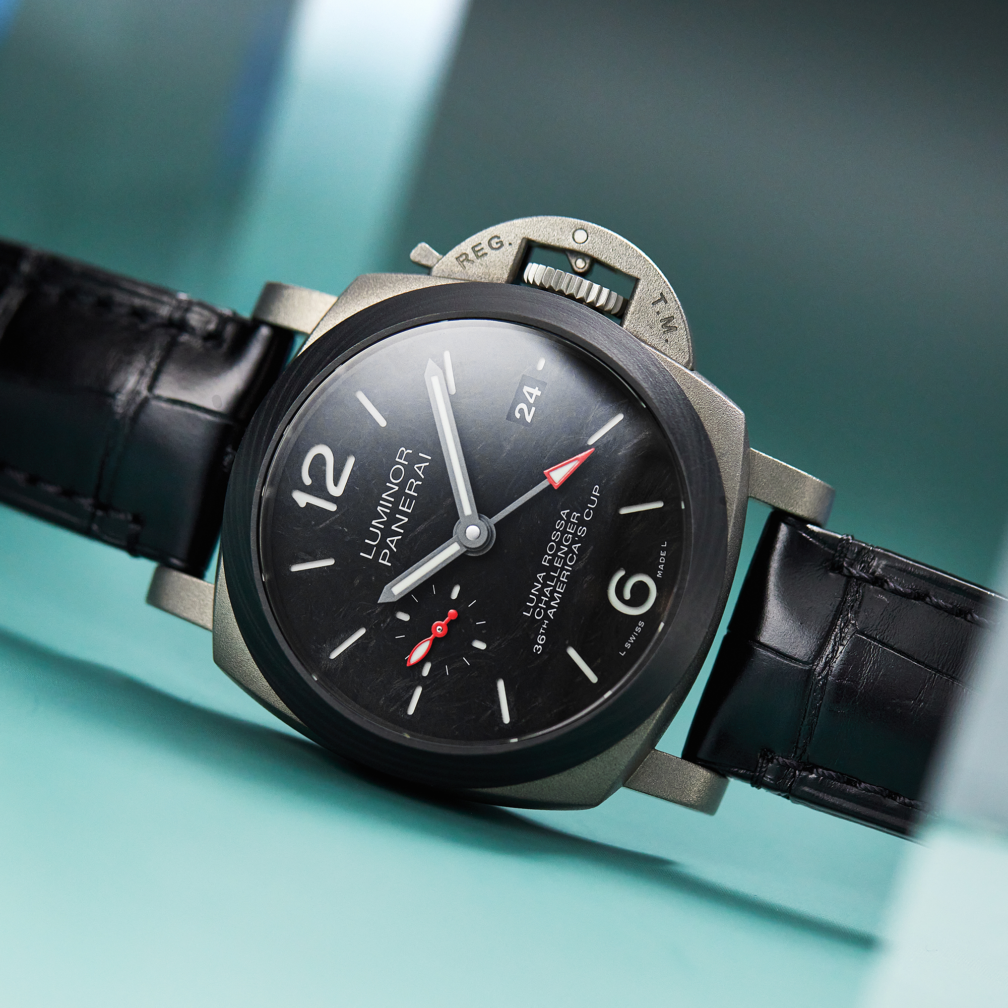 Luminor 1950 Luna Rossa GMT Titanium Carbotech Black Dial 42mm Product Image