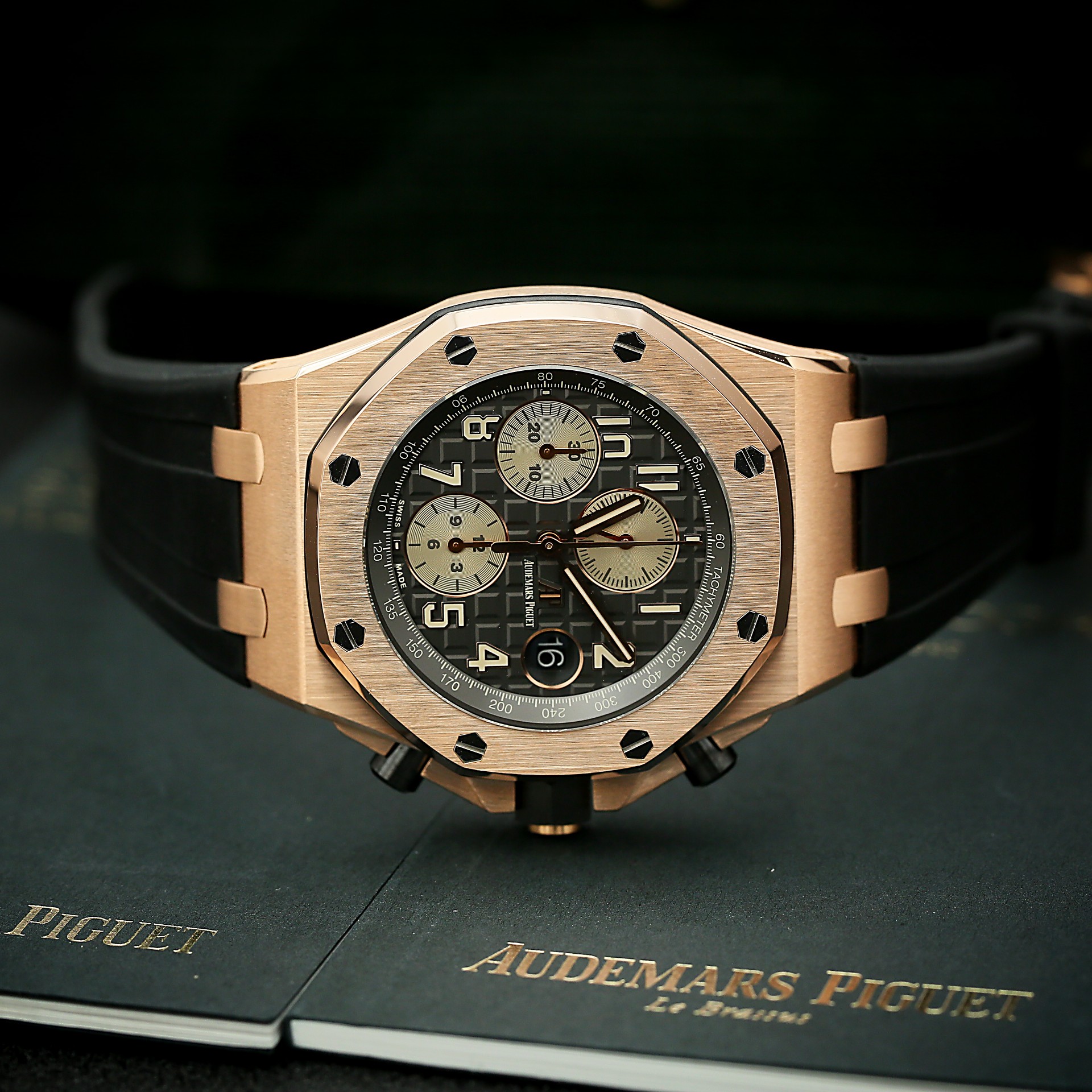 Royal Oak Offshore Rose Gold Grey Dial 42mm Product Image 3