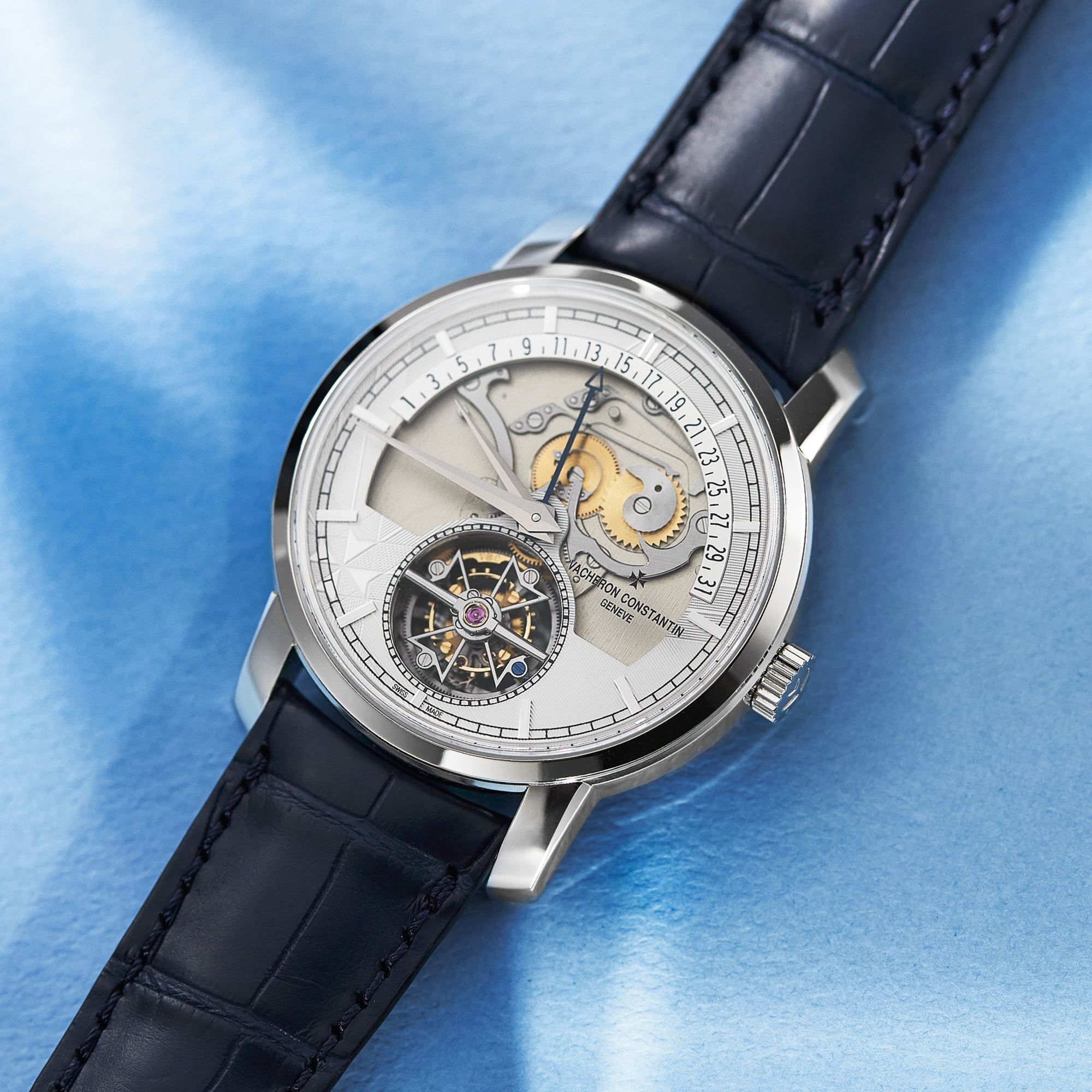 Traditionnelle Retrograde Date Platinum Openface 41mm Product Image 9