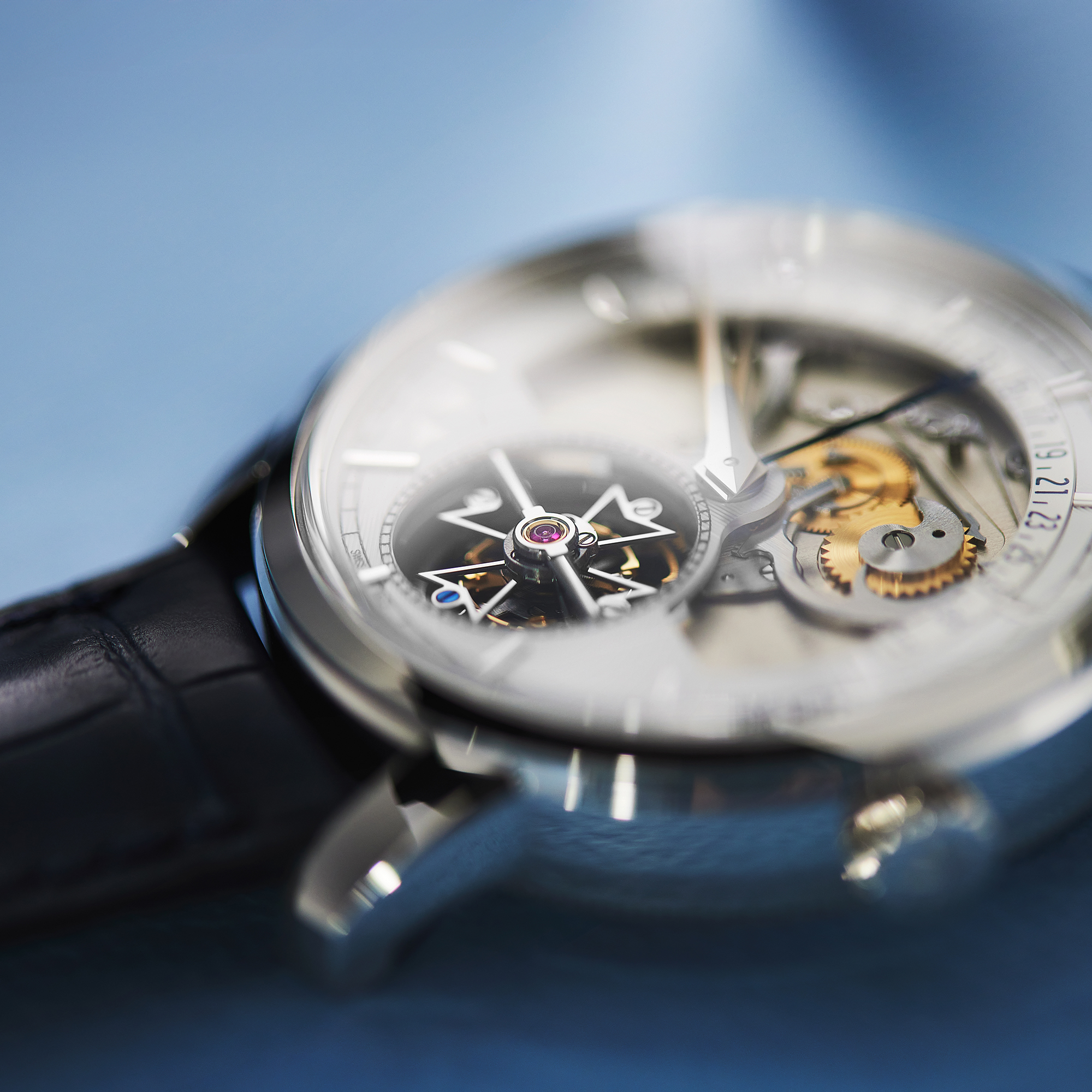 Traditionnelle Retrograde Date Platinum Openface 41mm Product Image 10