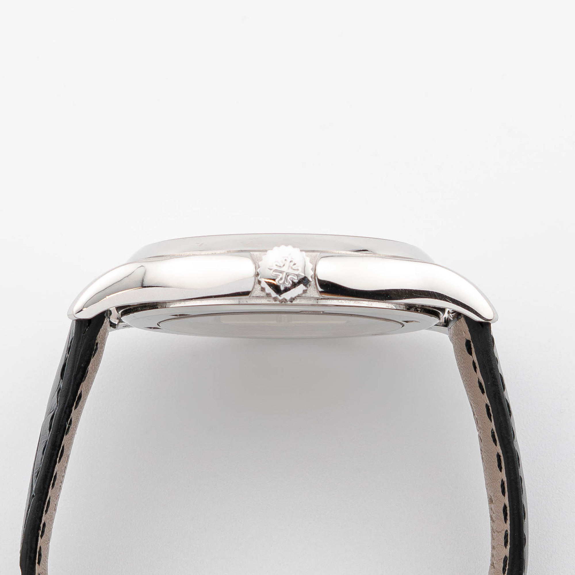 World Time White Gold Silver Dial 37mm Product Image 4