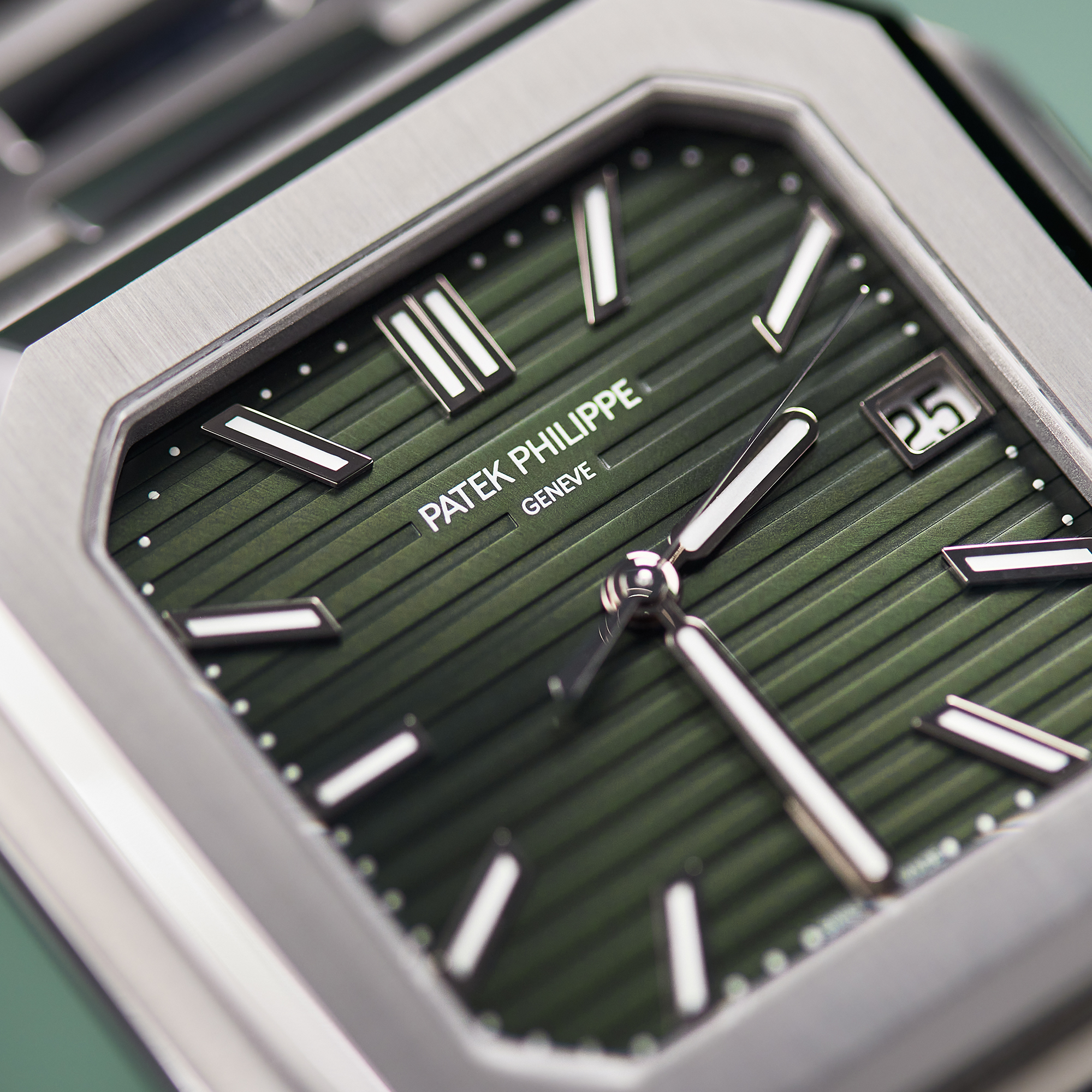 Cubitus Date Steel Green Dial 45mm Product Image