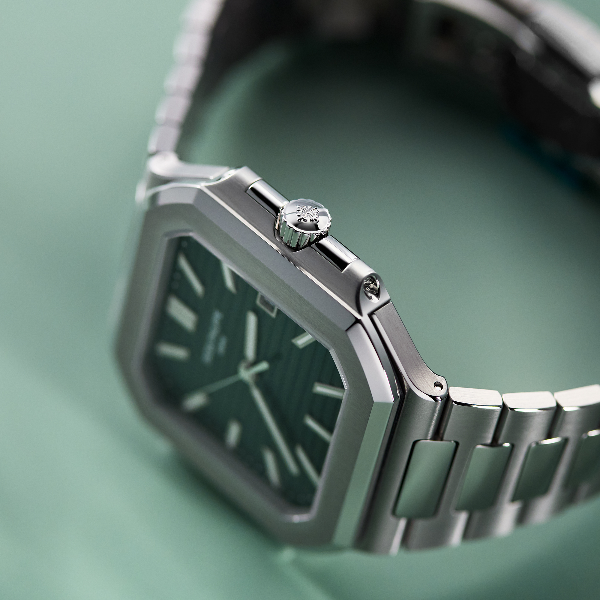 Cubitus Date Steel Green Dial 45mm Product Image