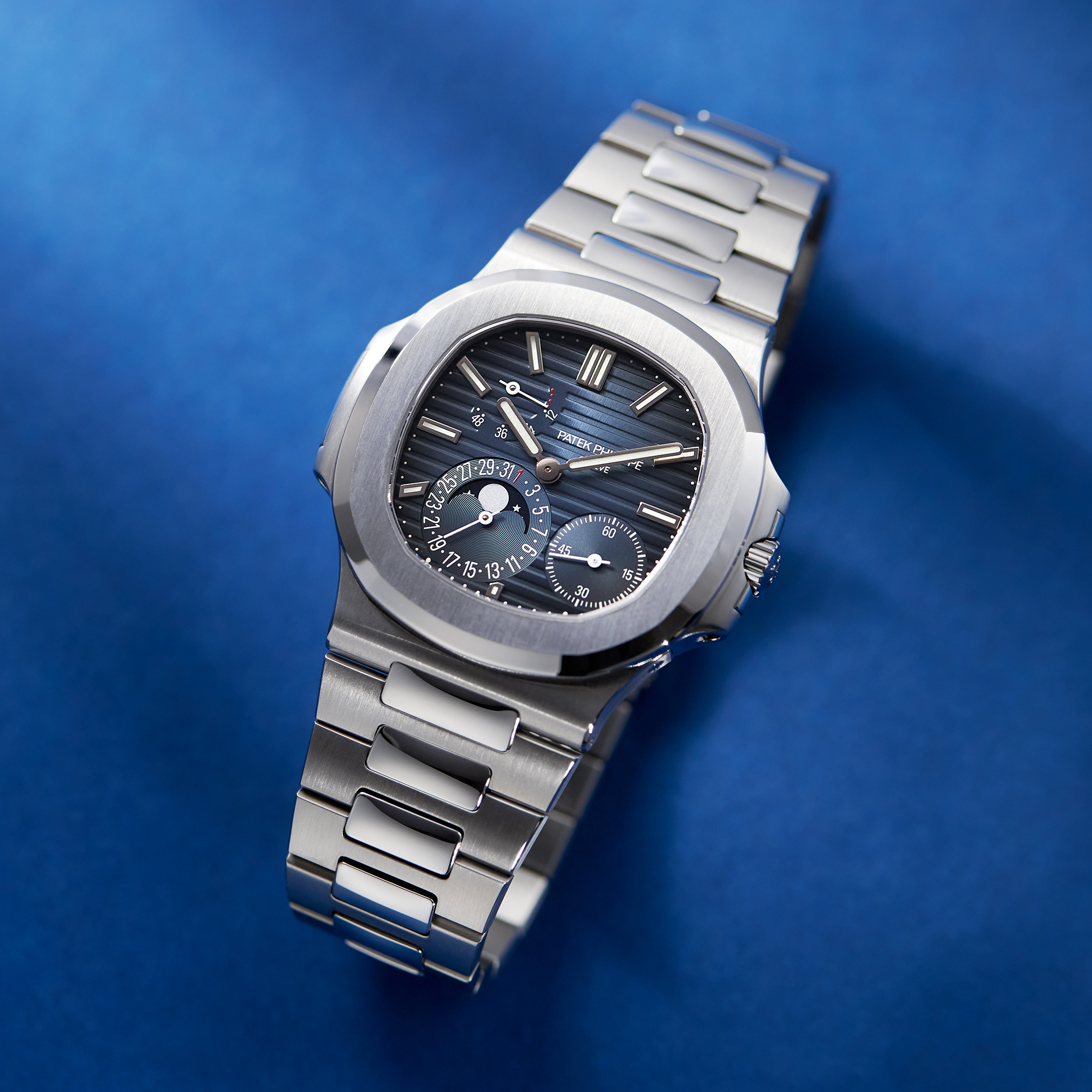 Nautilus Moonphase Steel Blue Dial 40mm Product Image