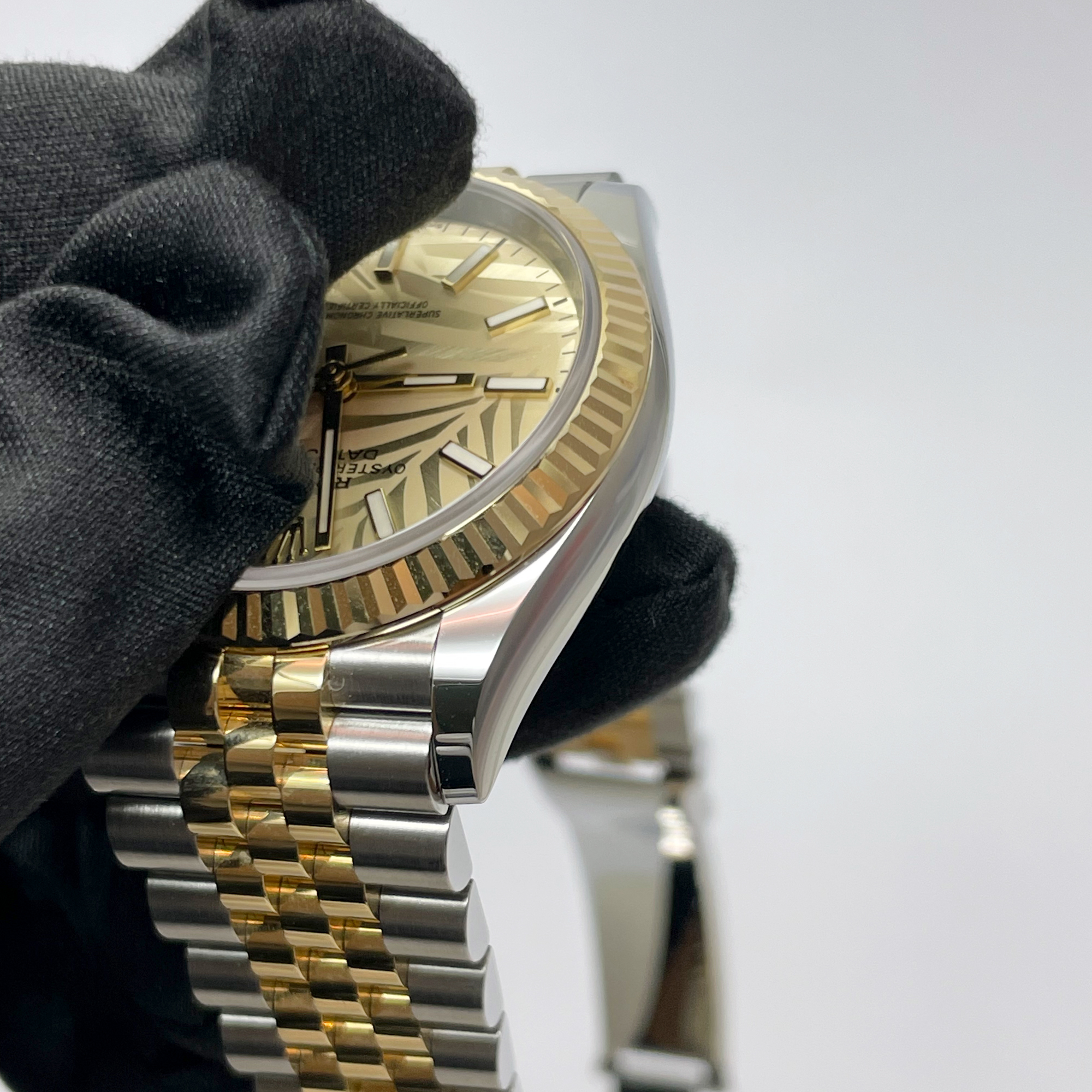 Datejust Yellow Gold & Steel Jubilee Champagne Palm Dial 36mm Product Image 8