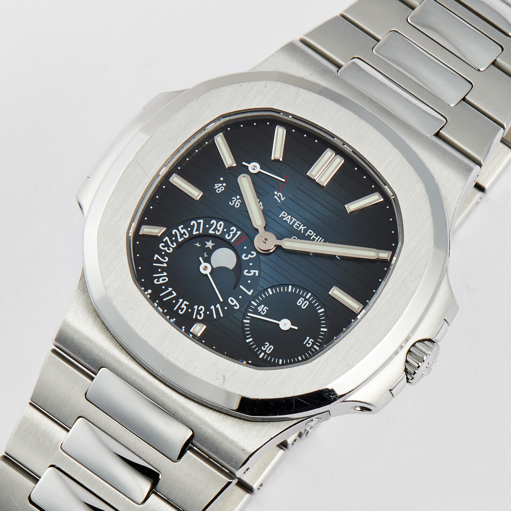 Nautilus Moonphase Steel Blue Dial 40mm Product Image 1