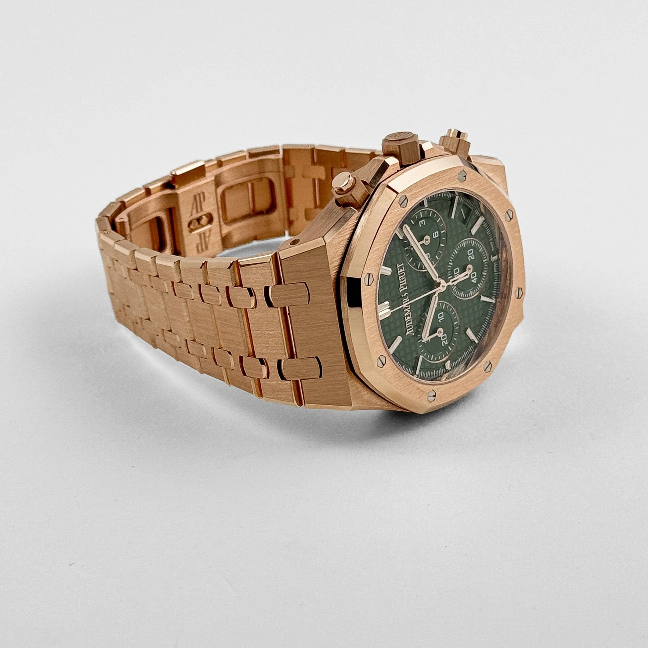Royal Oak Chronograph "50 Anniversary" Rose Gold Green Dial 41mm Product Image 3