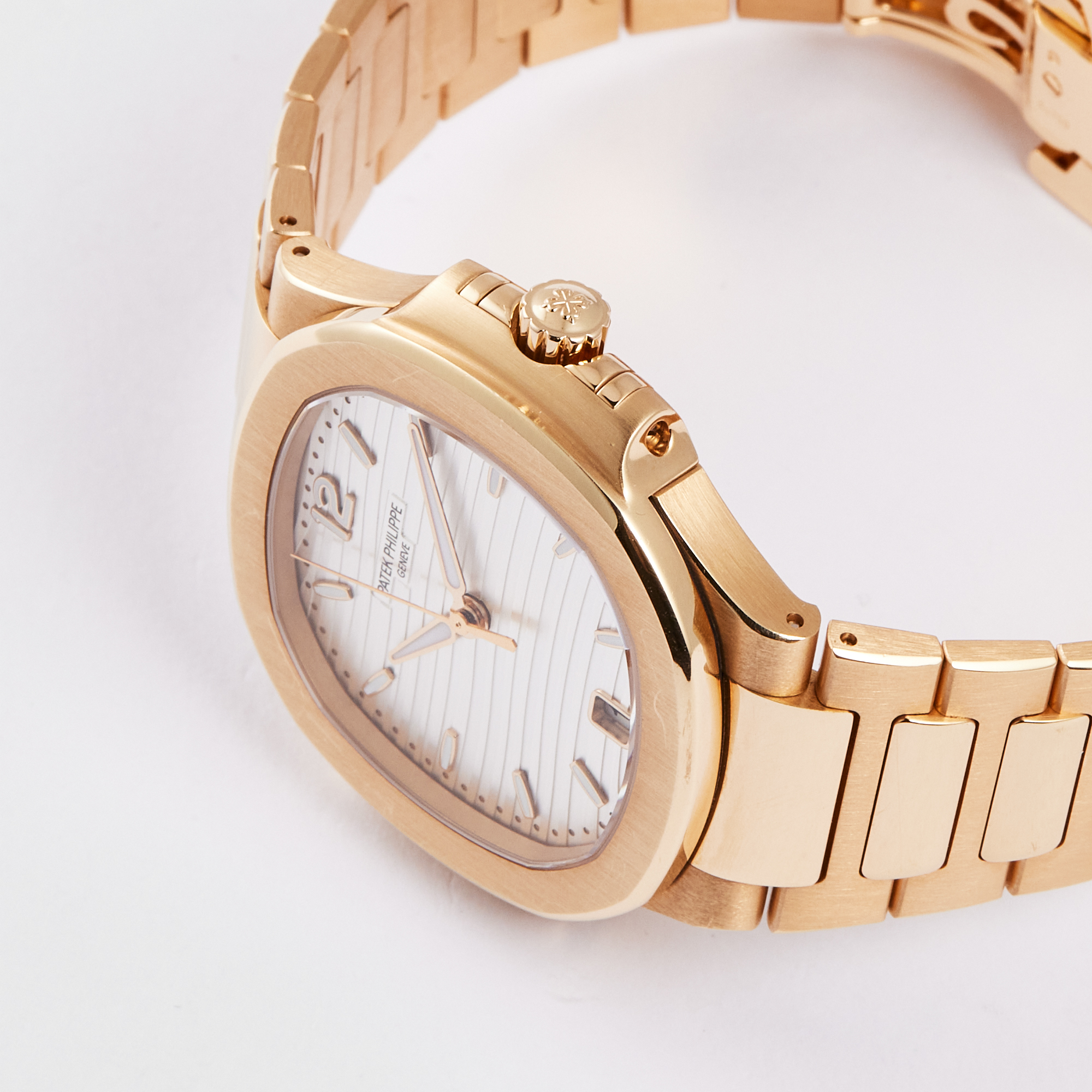 Nautilus Ladies Rose Gold Silver Dial 35mm Product Image 2