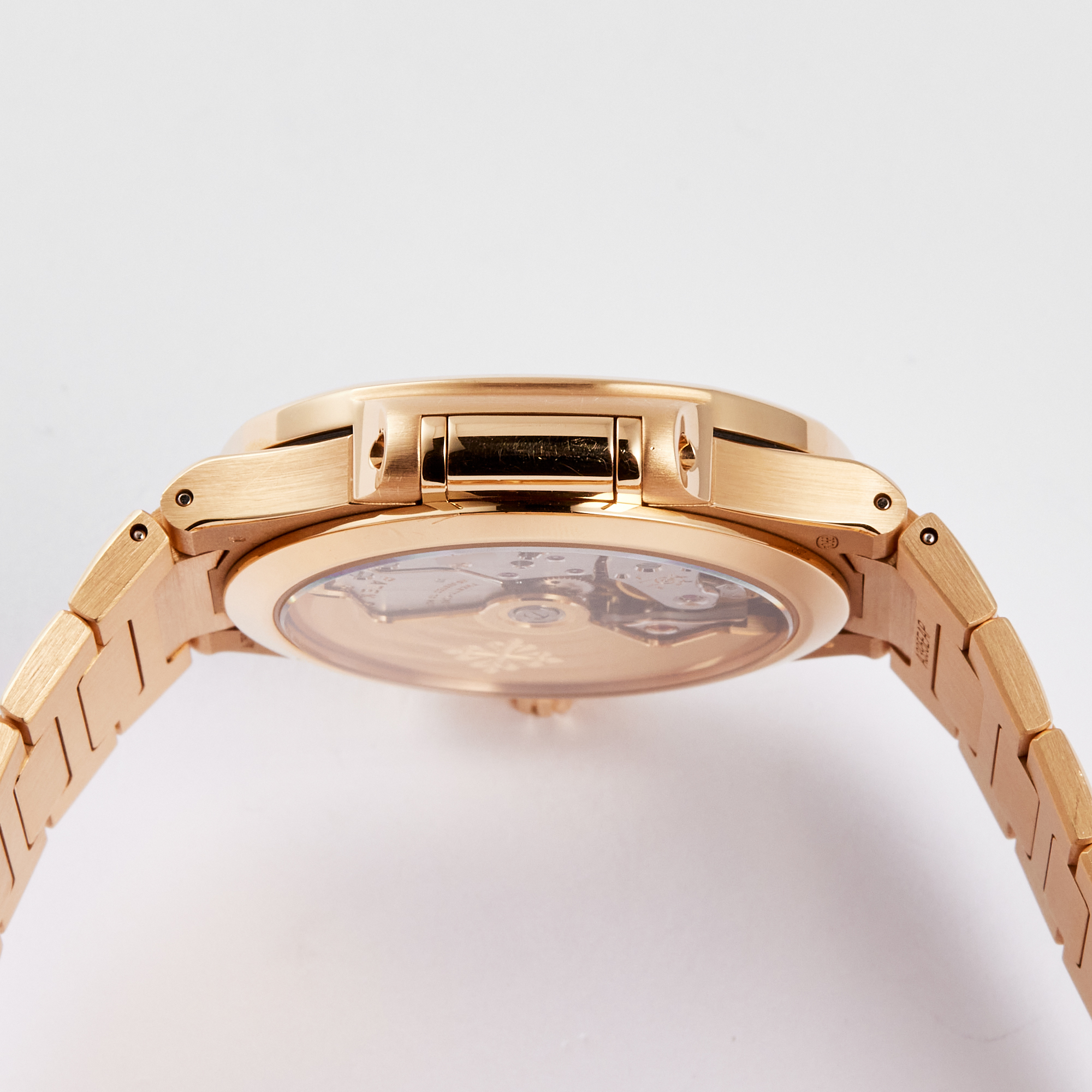 Nautilus Ladies Rose Gold Silver Dial 35mm Product Image 5