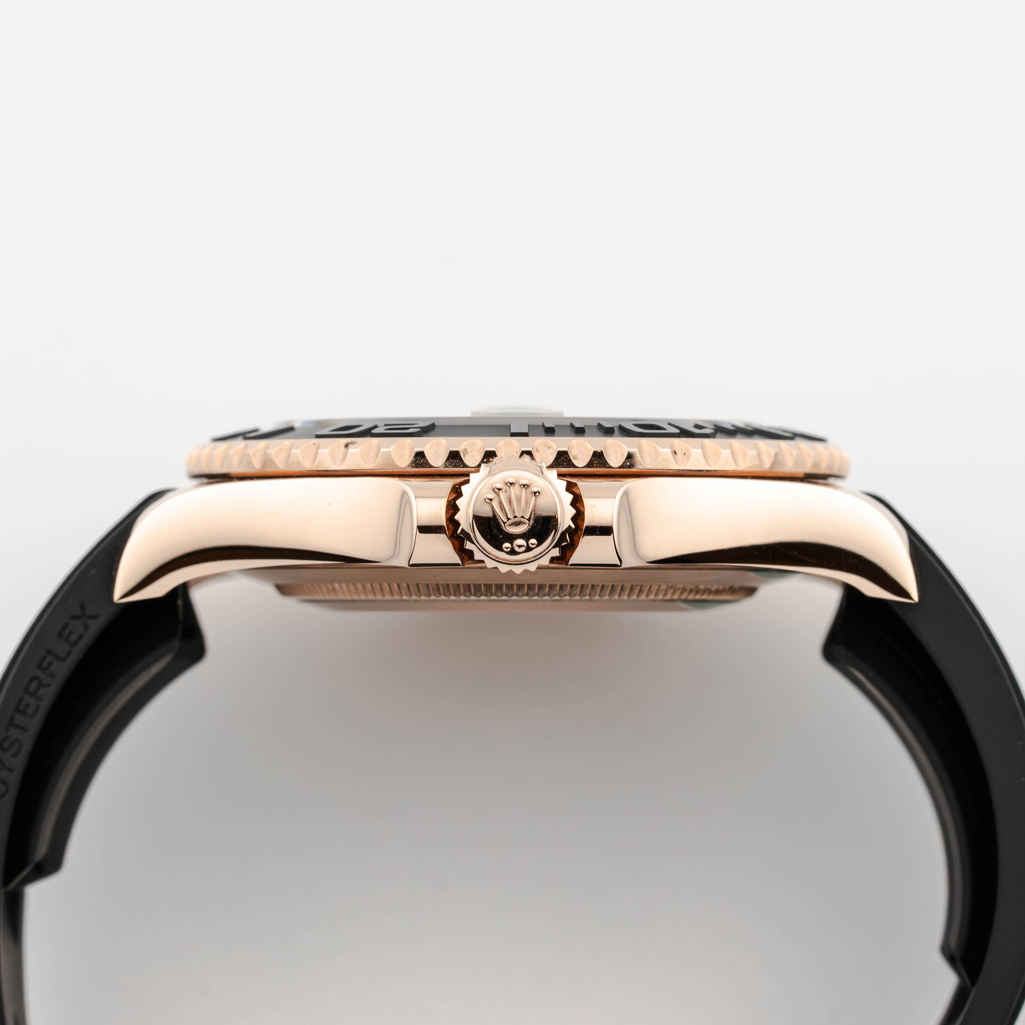 Yacht-Master Rose Gold Oysterflex Black Dial 40mm Product Image 4