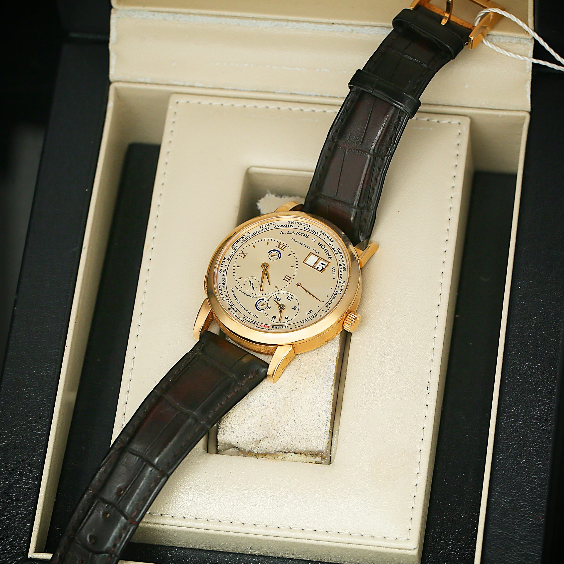 Lange 1 Timezone Yellow Gold Silver Dial 41mm Product Image 3