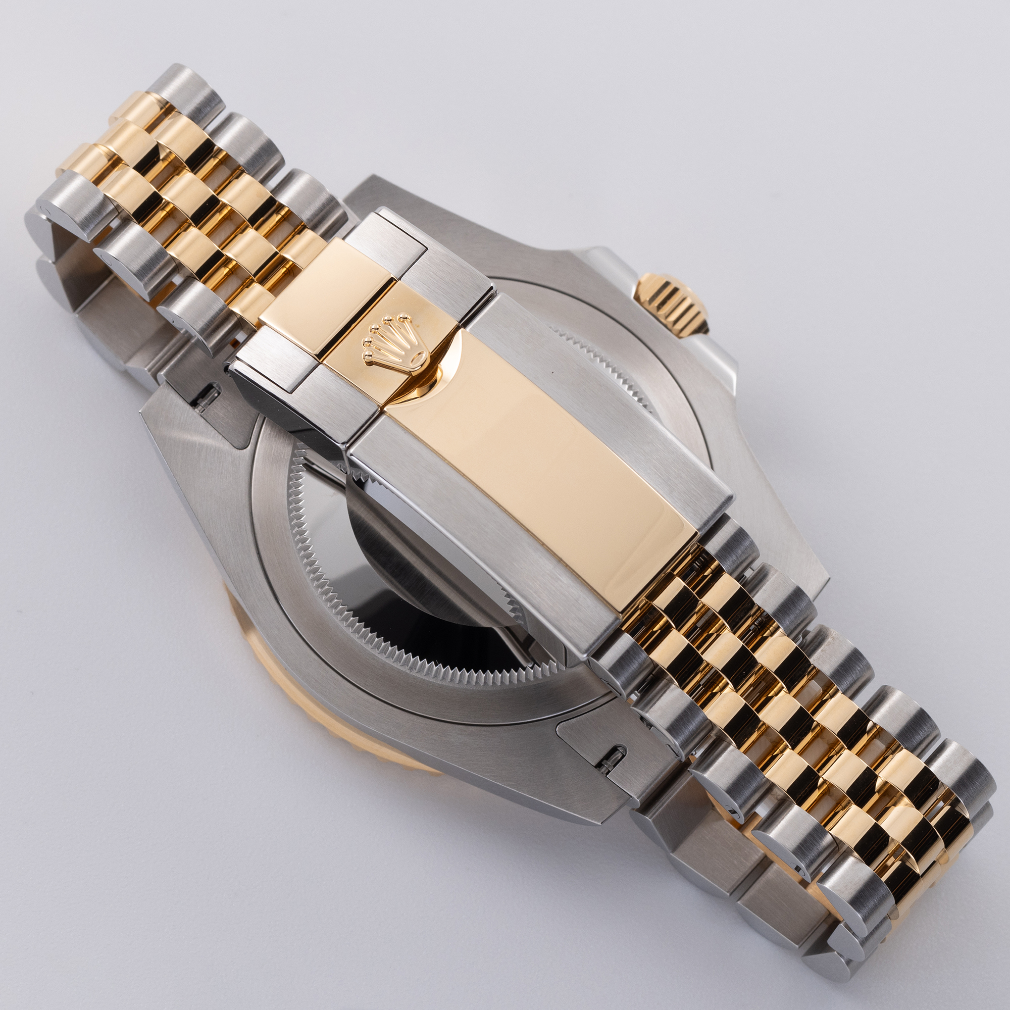 GMT-Master II Yellow Gold & Steel Jubilee Black Dial 40mm Product Image 7