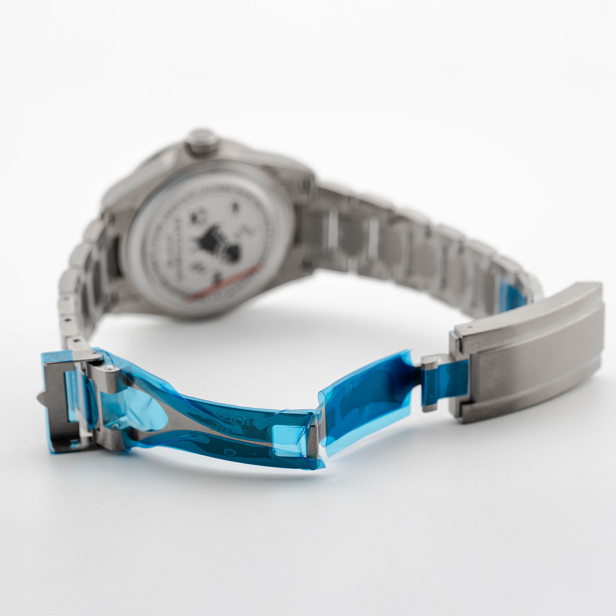 Pelagos "Google Dino Edition" Titanium Black Dial 39mm Product Image 7