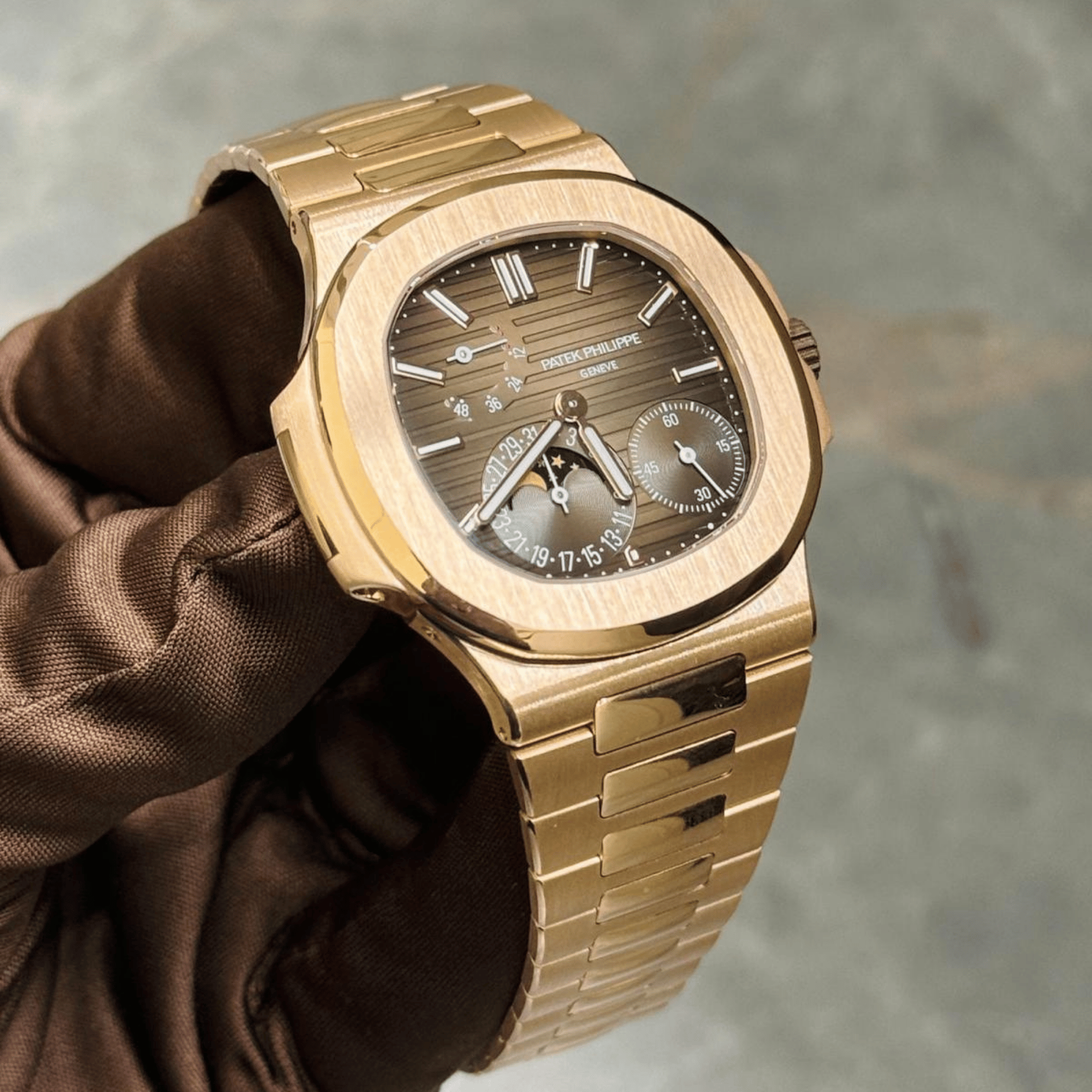 Nautilus Moonphase Rose Gold Brown Dial 40mm Product Image 2