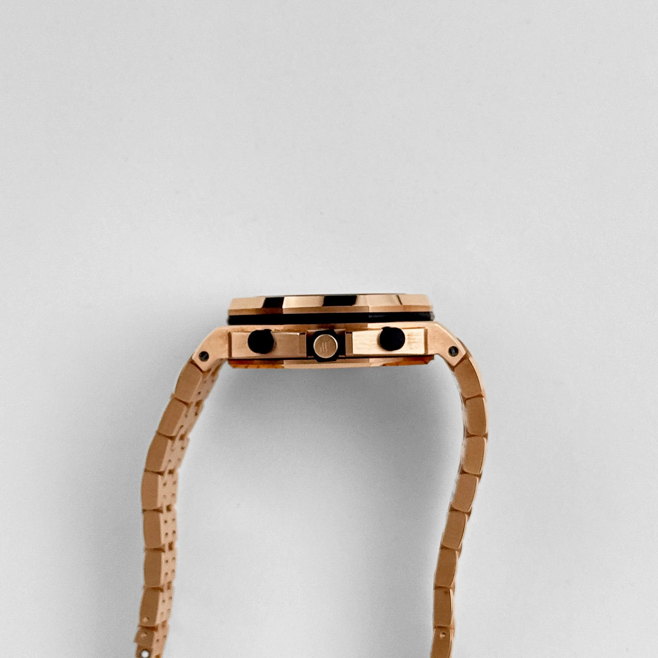 Royal Oak Offshore Chronograph Rose Gold Silver Dial 42mm Product Image 4