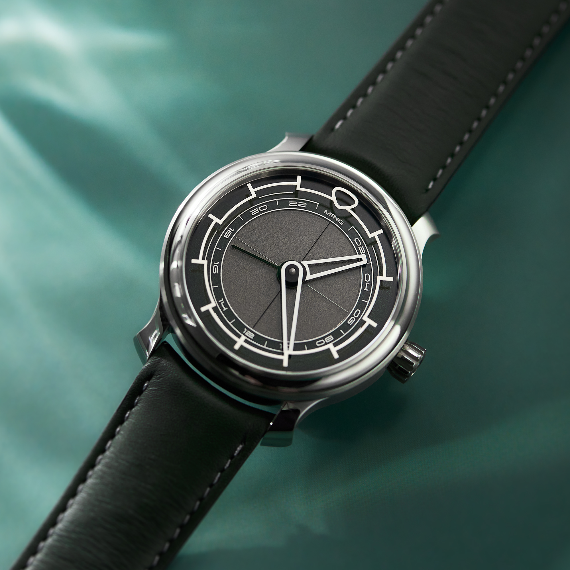 GMT Kyoto 22.01 Titanium Green Dial 38mm Product Image 9