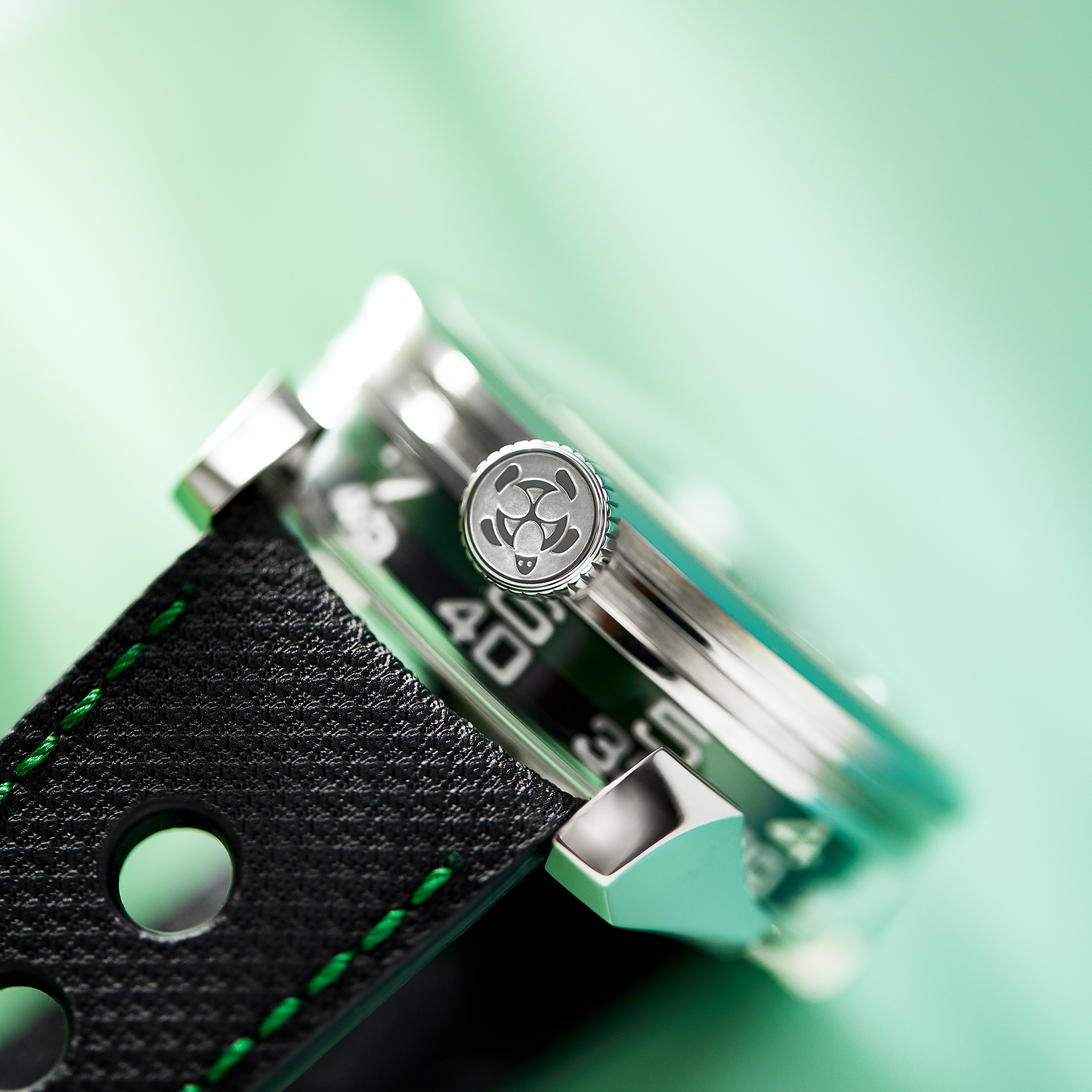 M.A.D.1 GREEN 42mm Product Image 19