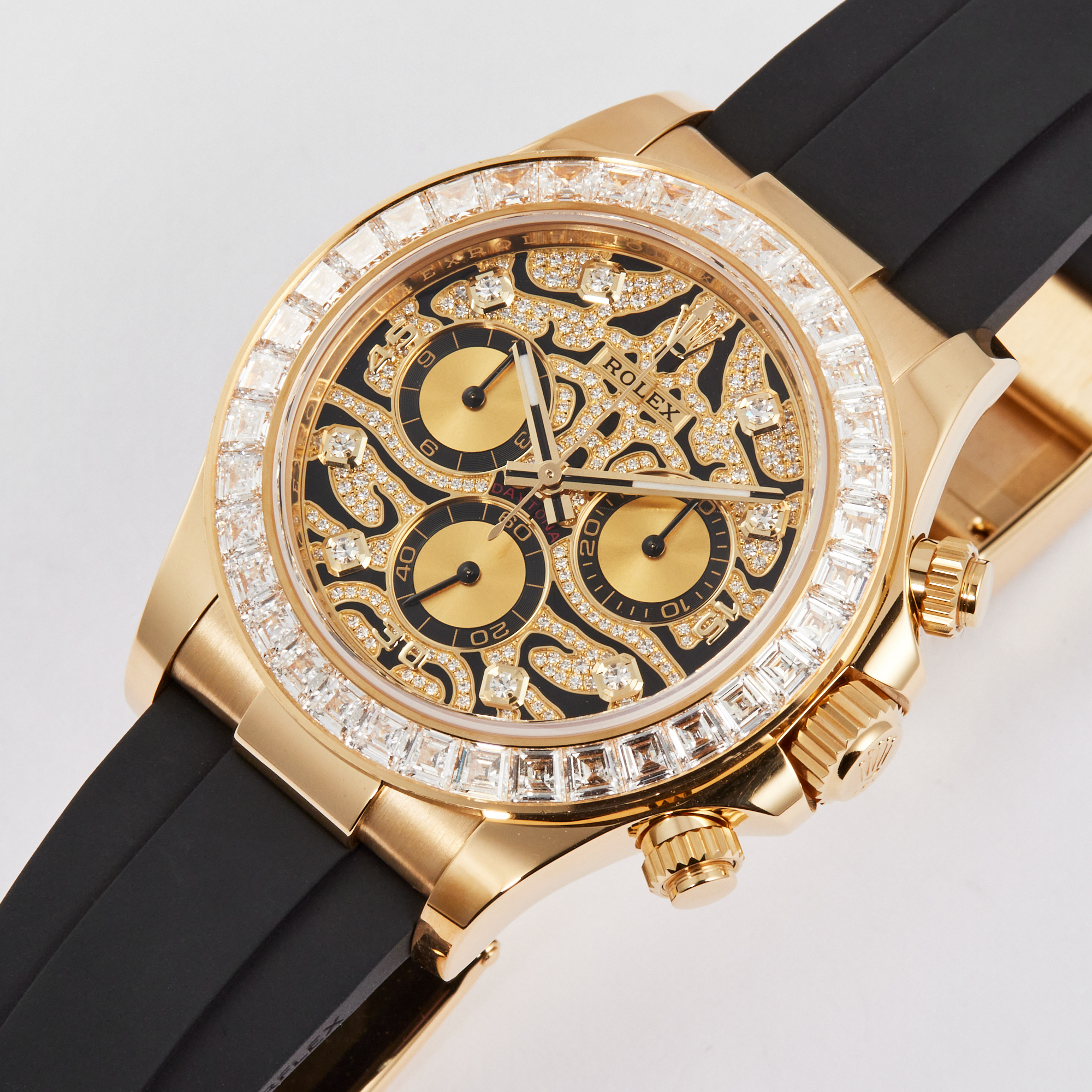 Daytona Yellow Gold Diamond Oysterflex "Eye of the Tiger" 40mm Product Image 1