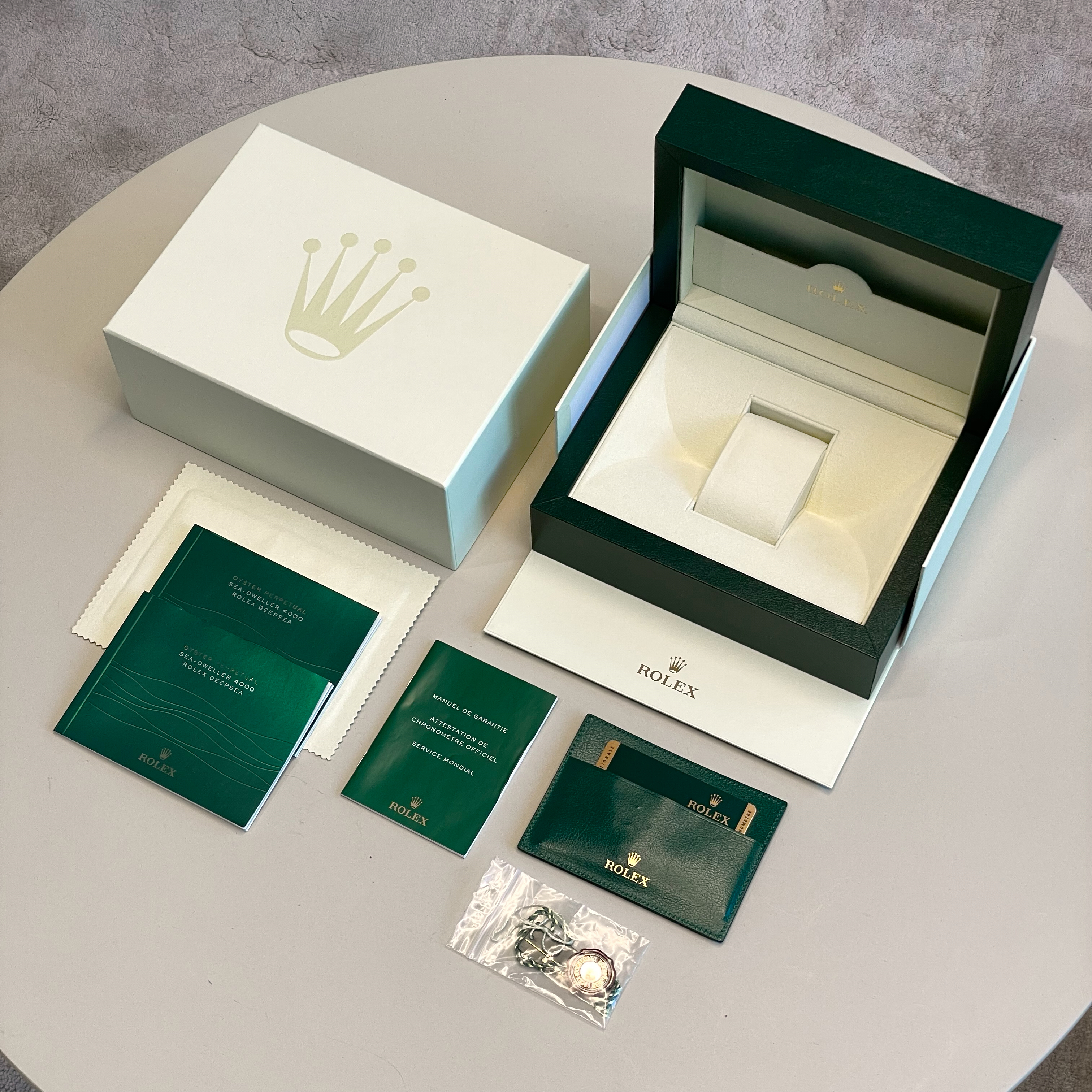 Sea-Dweller Deepsea D-Blue Steel Blue Dial 44mm Product Image 14