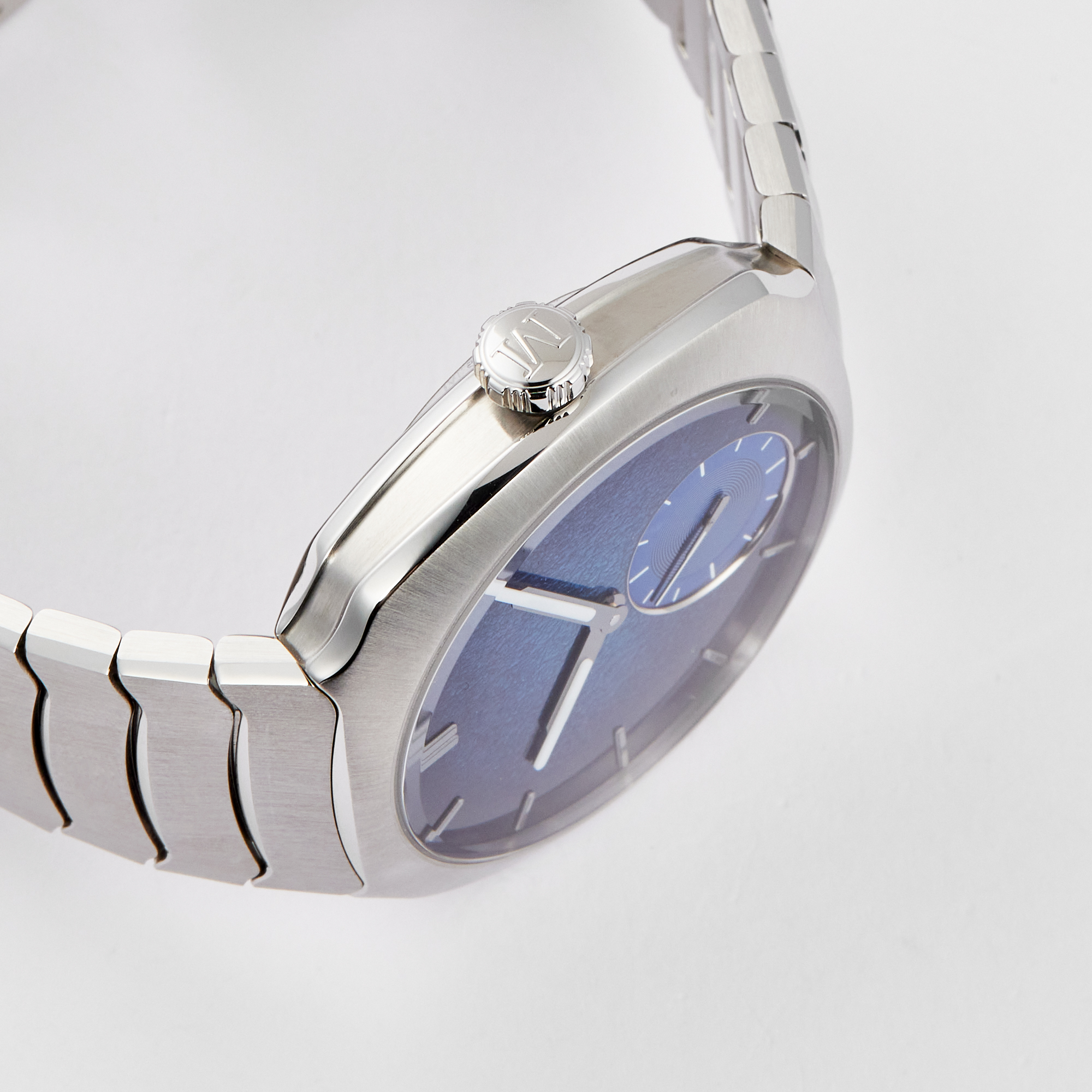 Streamliner Small Seconds Steel Blue Enamel Dial 39mm Product Image 3