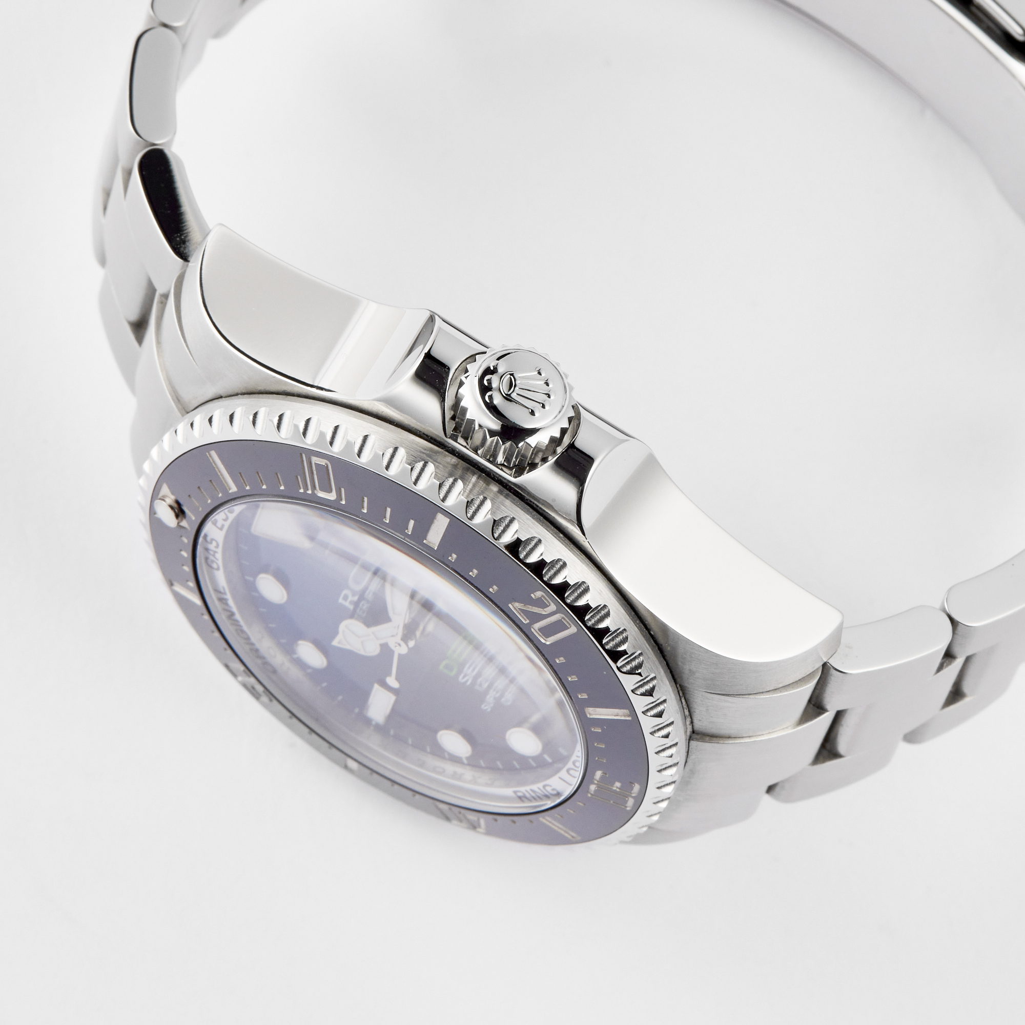 Sea-Dweller Deepsea D-Blue Steel Blue Dial 44mm Product Image 2