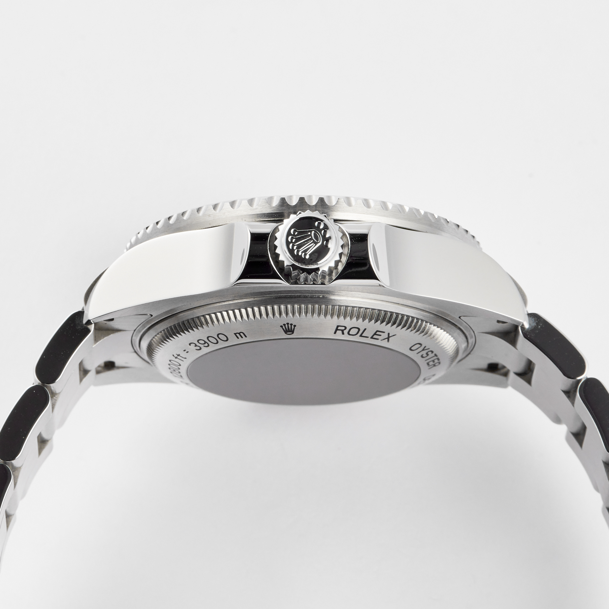 Sea-Dweller Deepsea D-Blue Steel Blue Dial 44mm Product Image 4