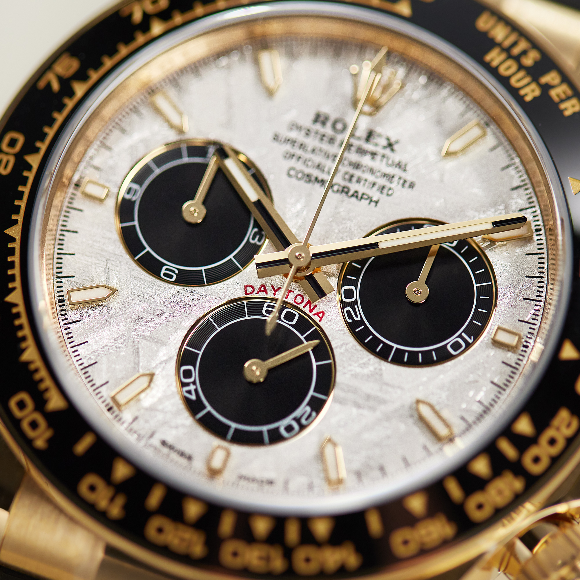 Daytona Yellow Gold Oysterflex Meteorite Dial 40mm Product Image