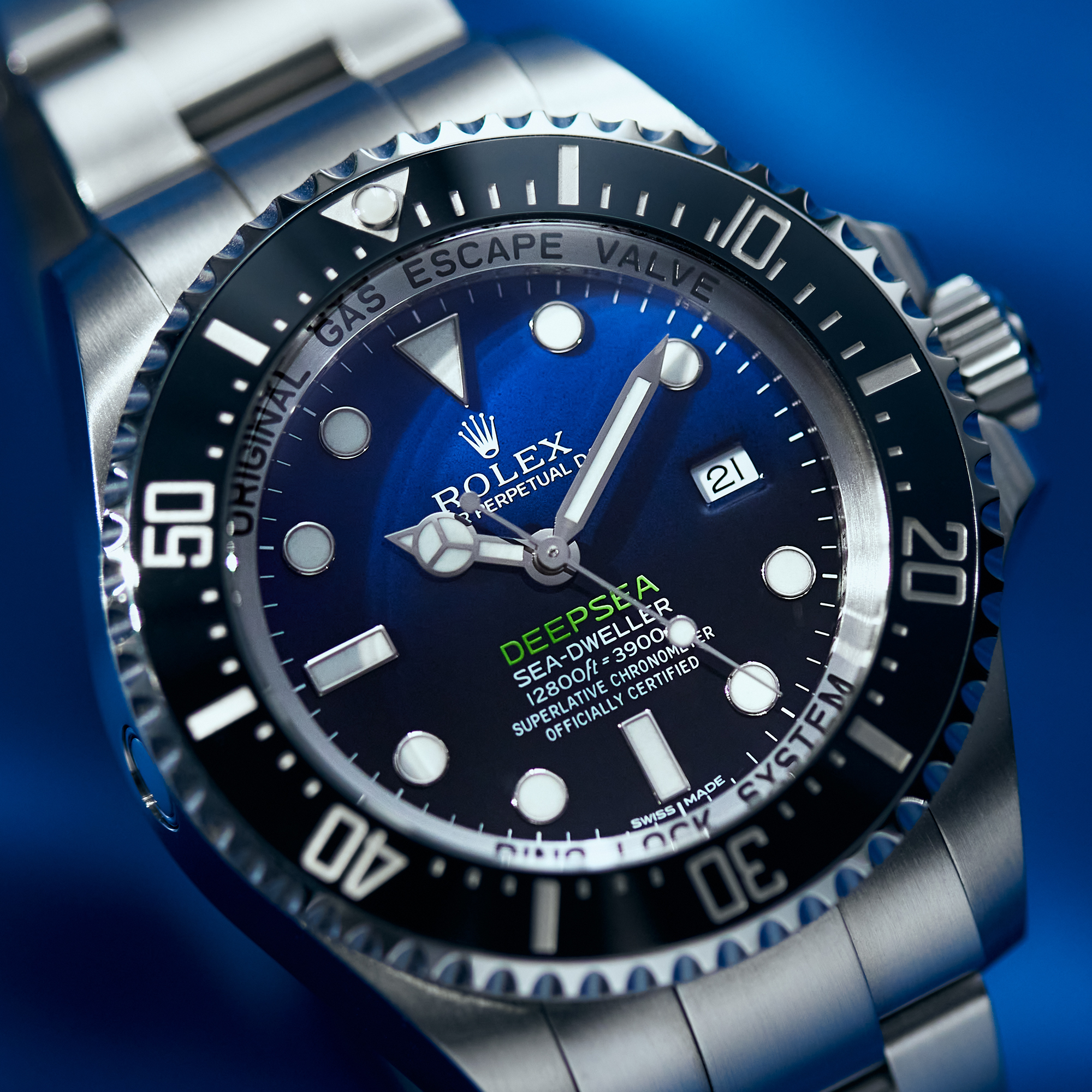 Sea-Dweller Deepsea D-Blue Steel Blue Dial 44mm Product Image