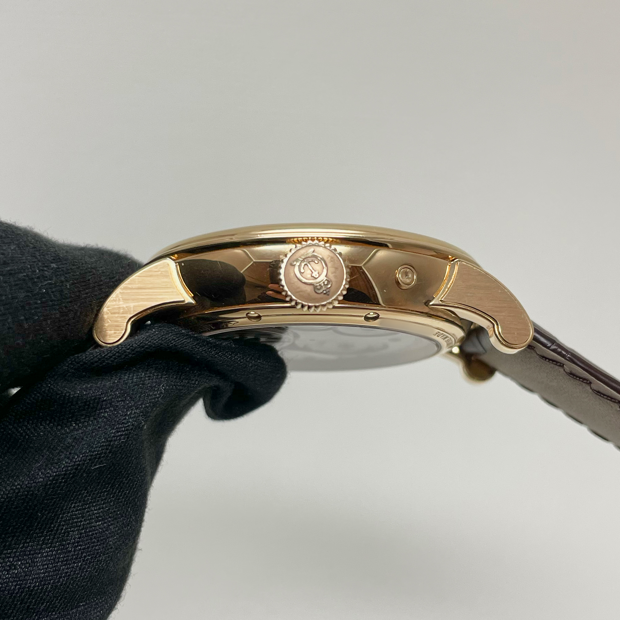 HM Perpetual Moon Rose Gold Beige Dial 42mm Product Image 8