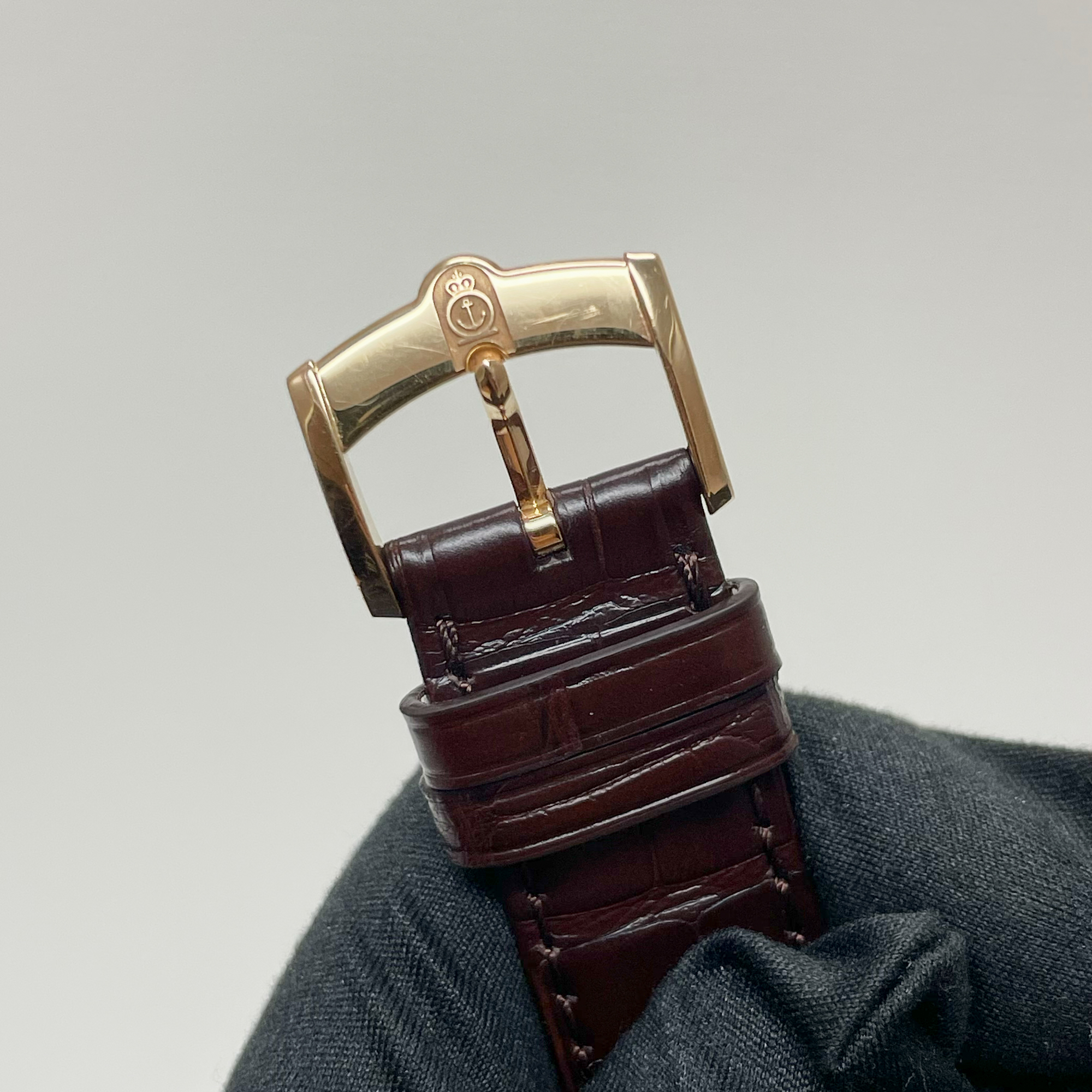 HM Perpetual Moon Rose Gold Beige Dial 42mm Product Image 10