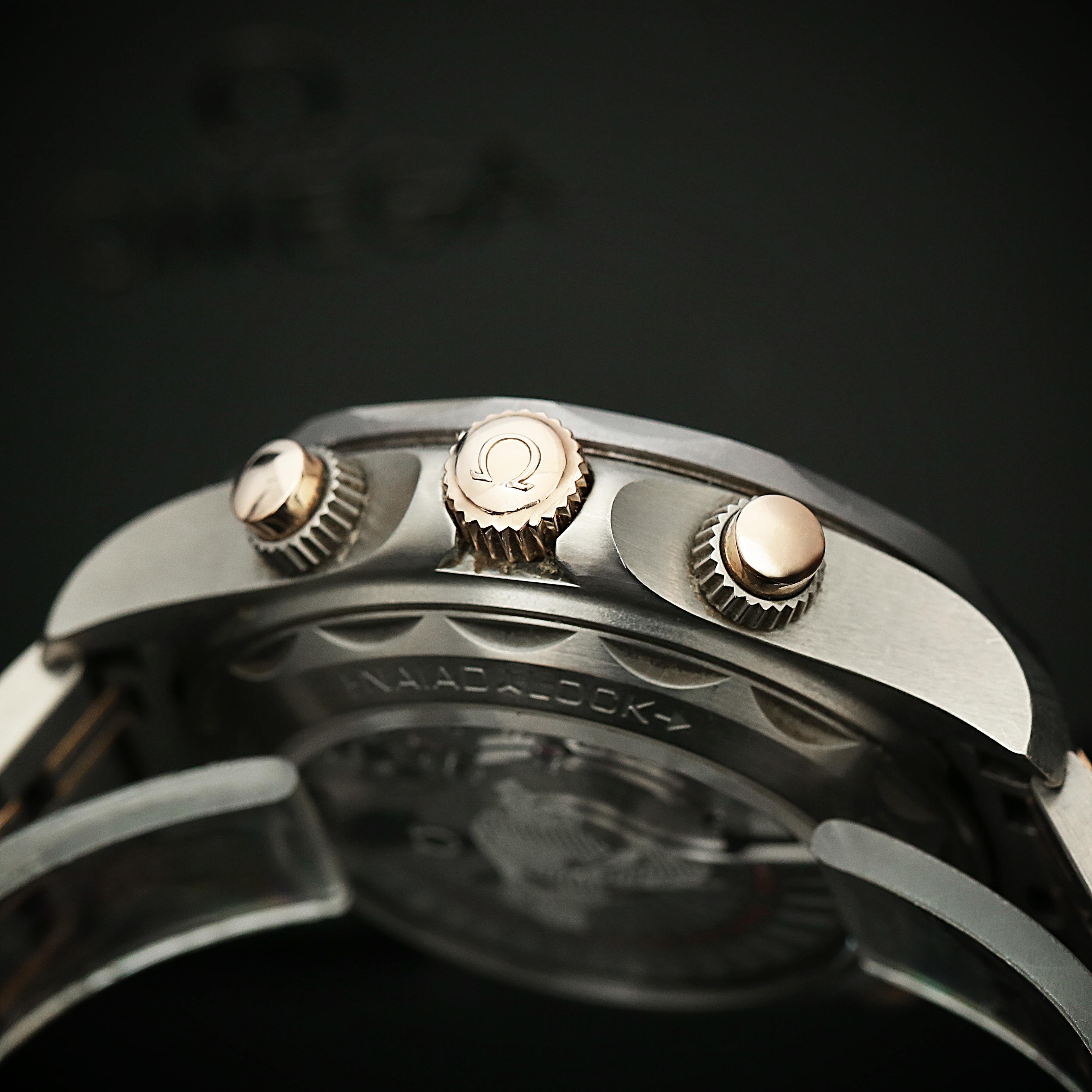 Seamaster Diver 300m Chronograph Rose Gold Tantalum & Titanium Blue Dial 44mm Product Image 4