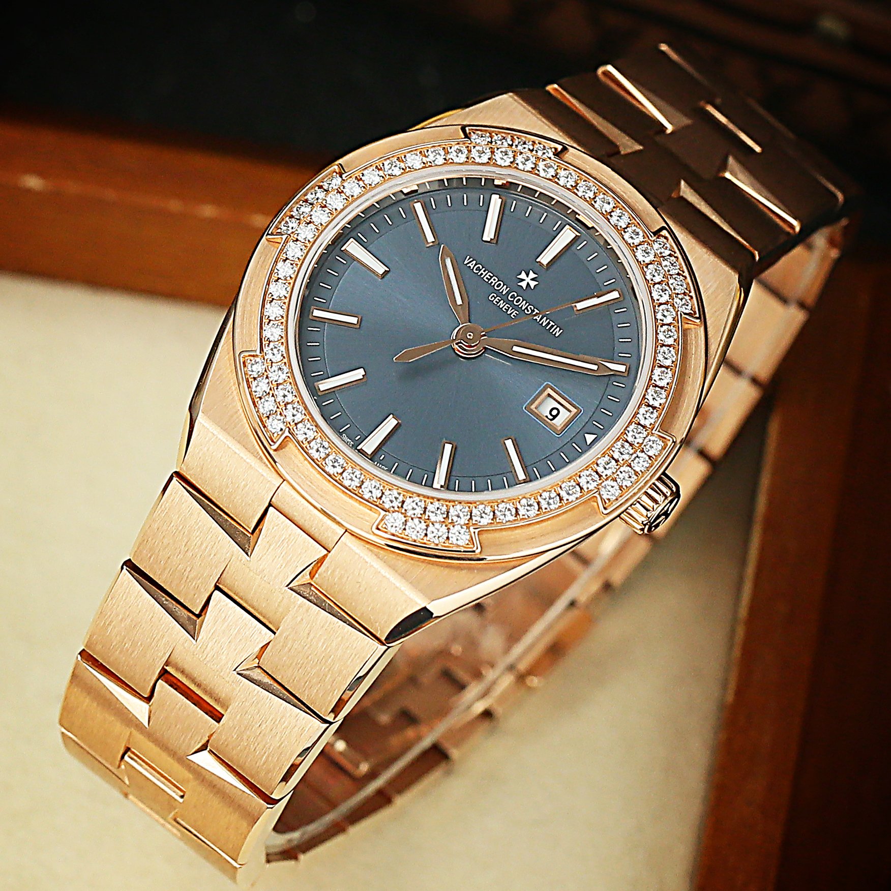 Overseas Quartz Rose Gold Diamond Blue Dial 33mm Product Image 1
