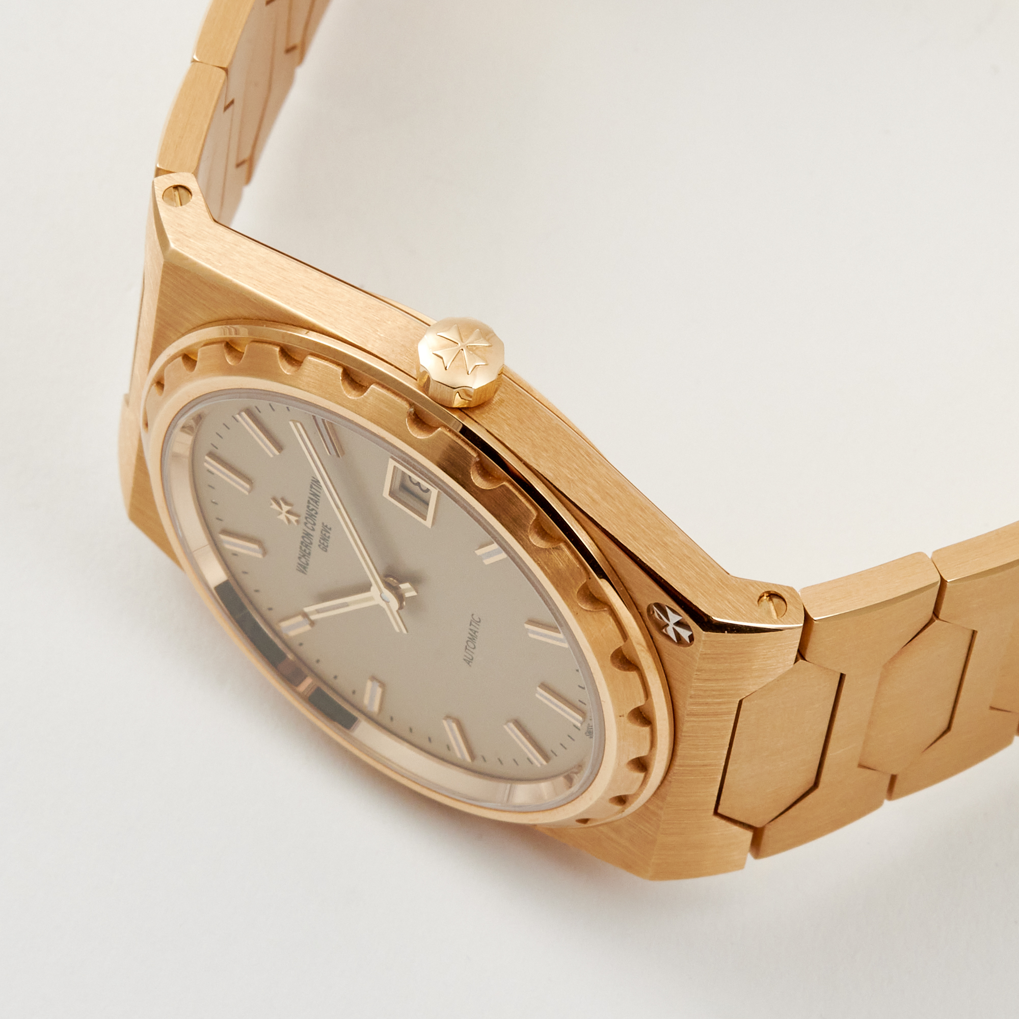 Historiques 222 Yellow Gold Champagne Dial 37mm Product Image 2