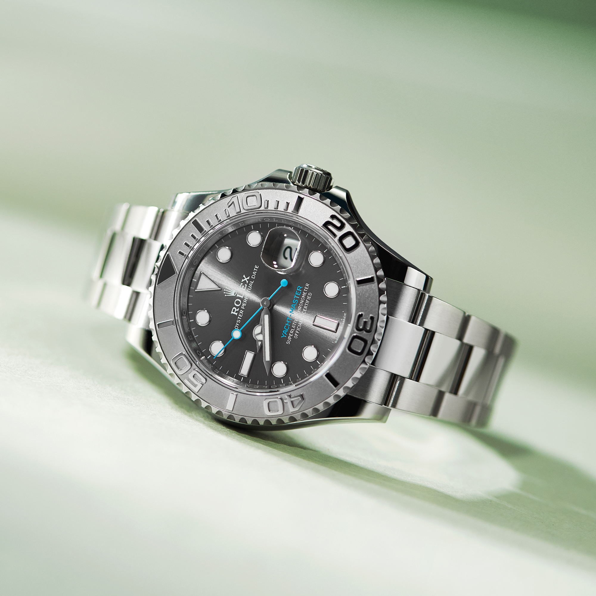 Yacht-Master Steel Dark Rhodium Grey Dial 40mm Product Image 3