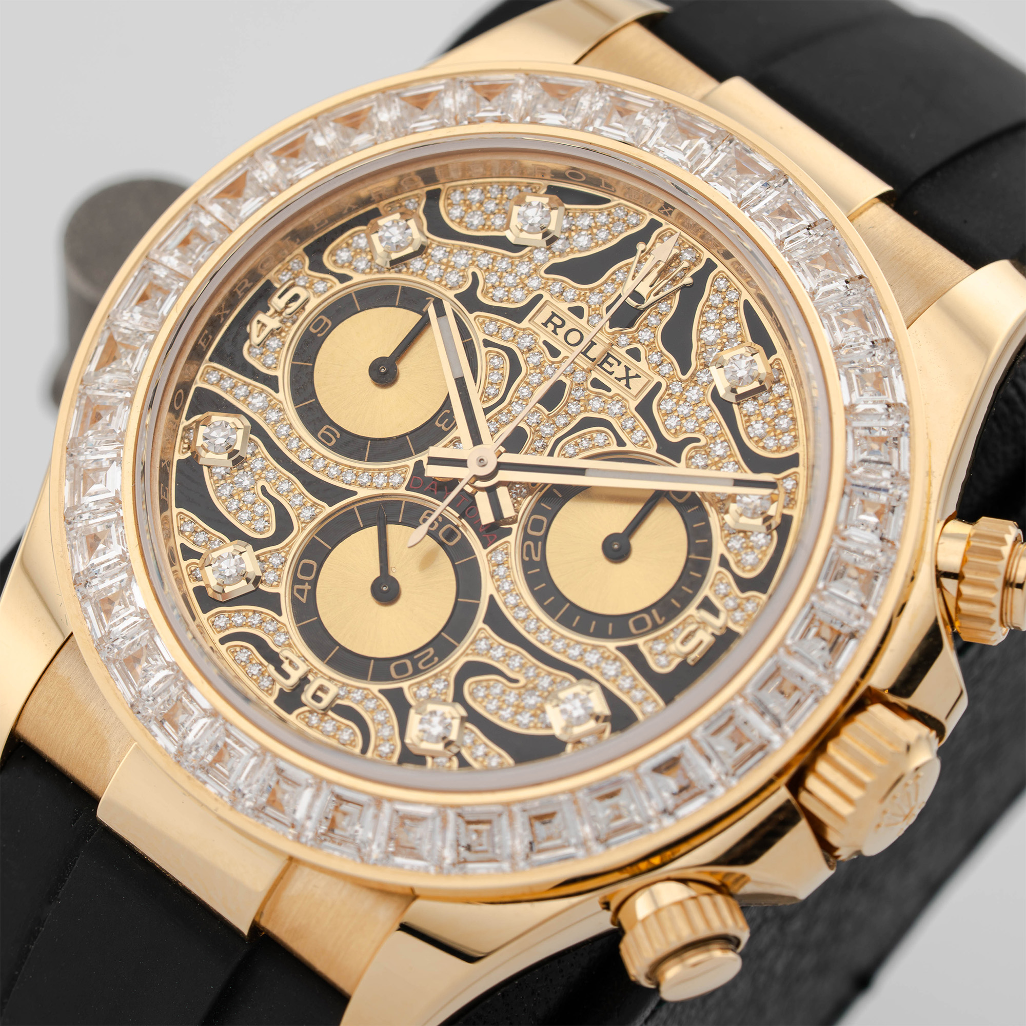 Daytona Yellow Gold Diamond Oysterflex "Eye of the Tiger" 40mm Product Image 1