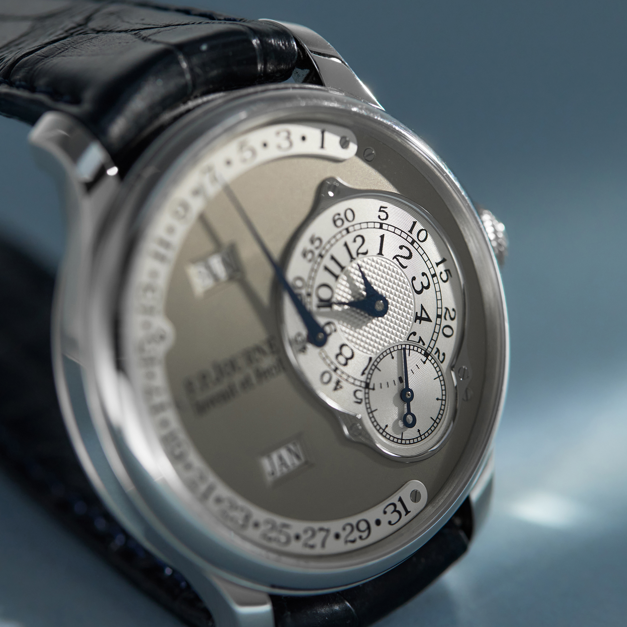 Octa Calendrier Platinum White Dial 38mm Product Image 13