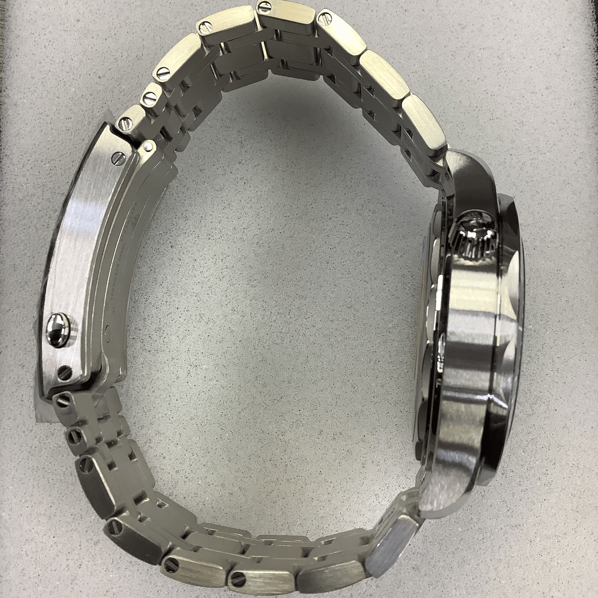 Seamaster Diver 300m Steel Black Dial 42mm Product Image 5