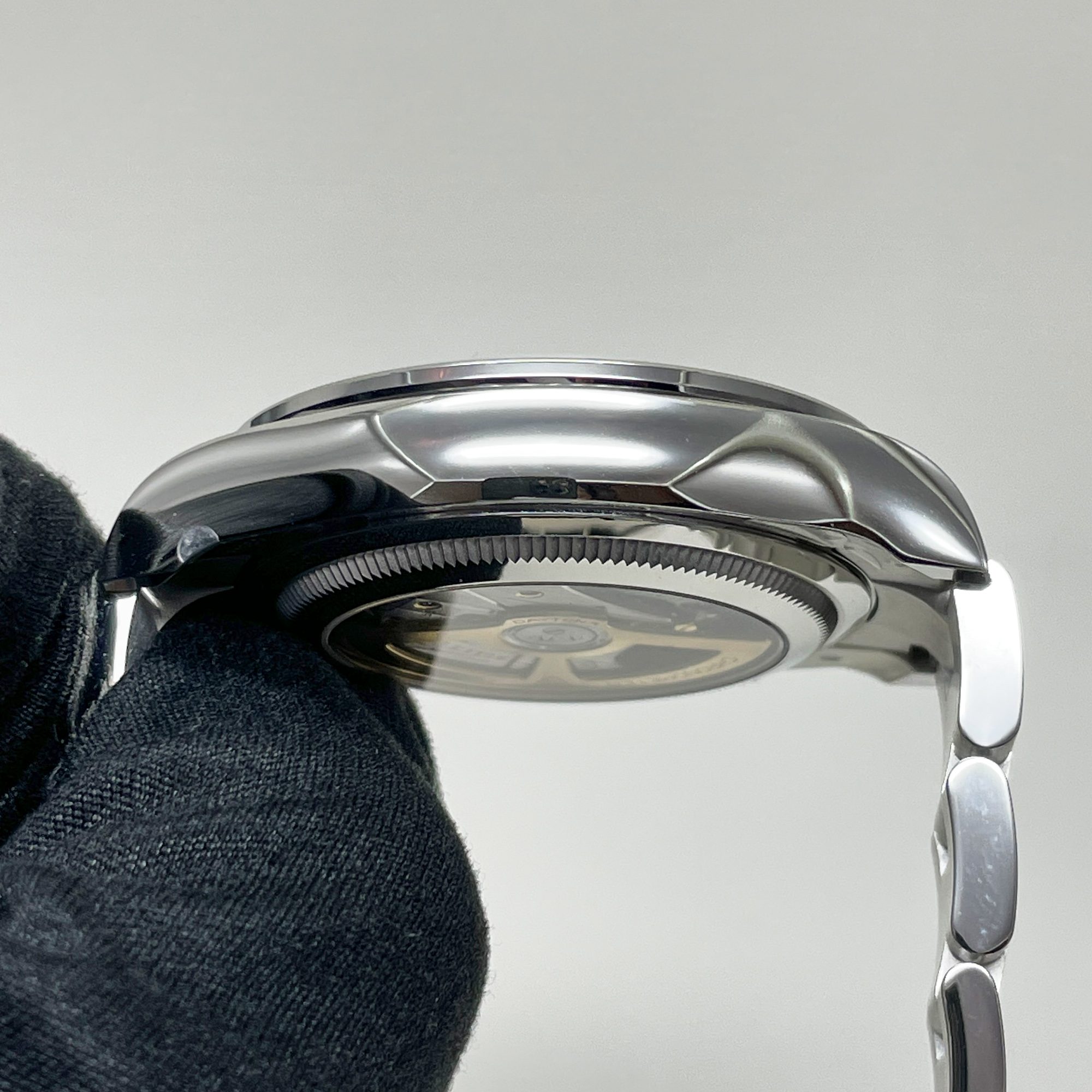 Daytona Platinum Diamond Pave Dial 40mm Product Image 9