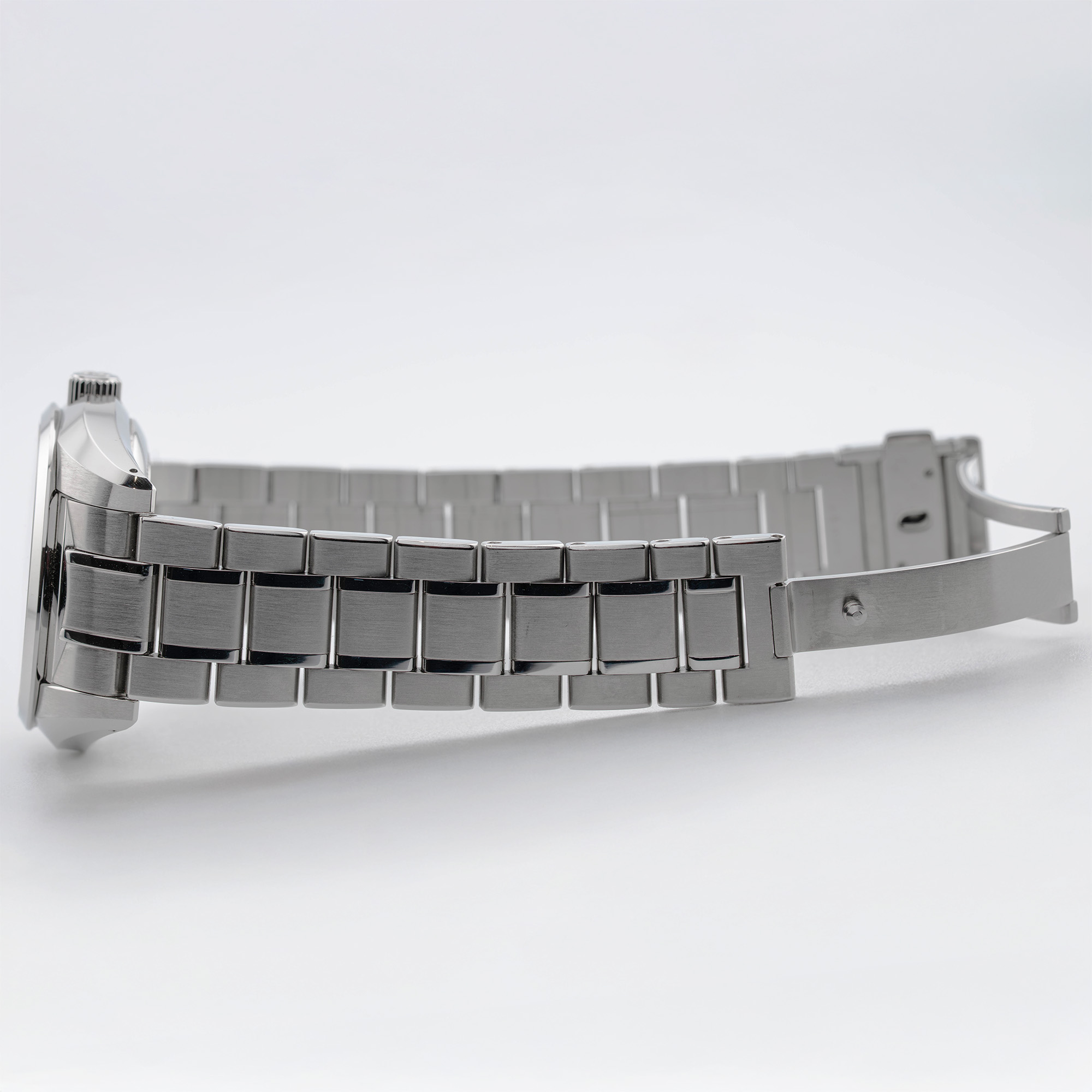 Heritage "60th Anniversary" Steel Blue Dial 40mm Product Image 8