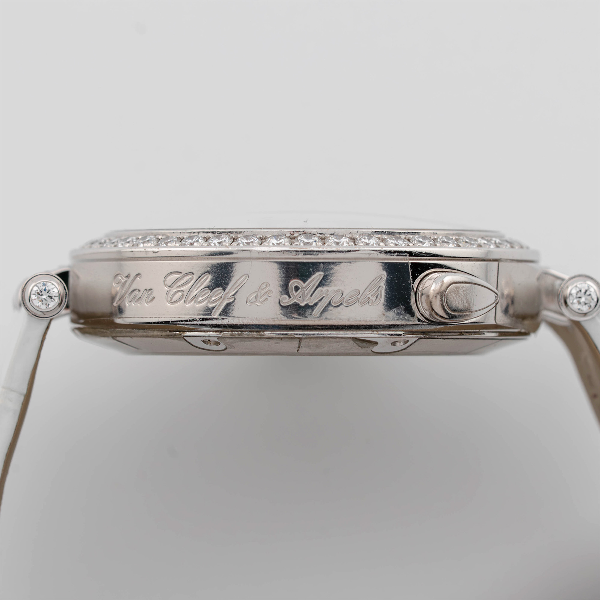 Poetic Complications Ballerine Enchantée White Gold Blue Dial 40mm Product Image 6