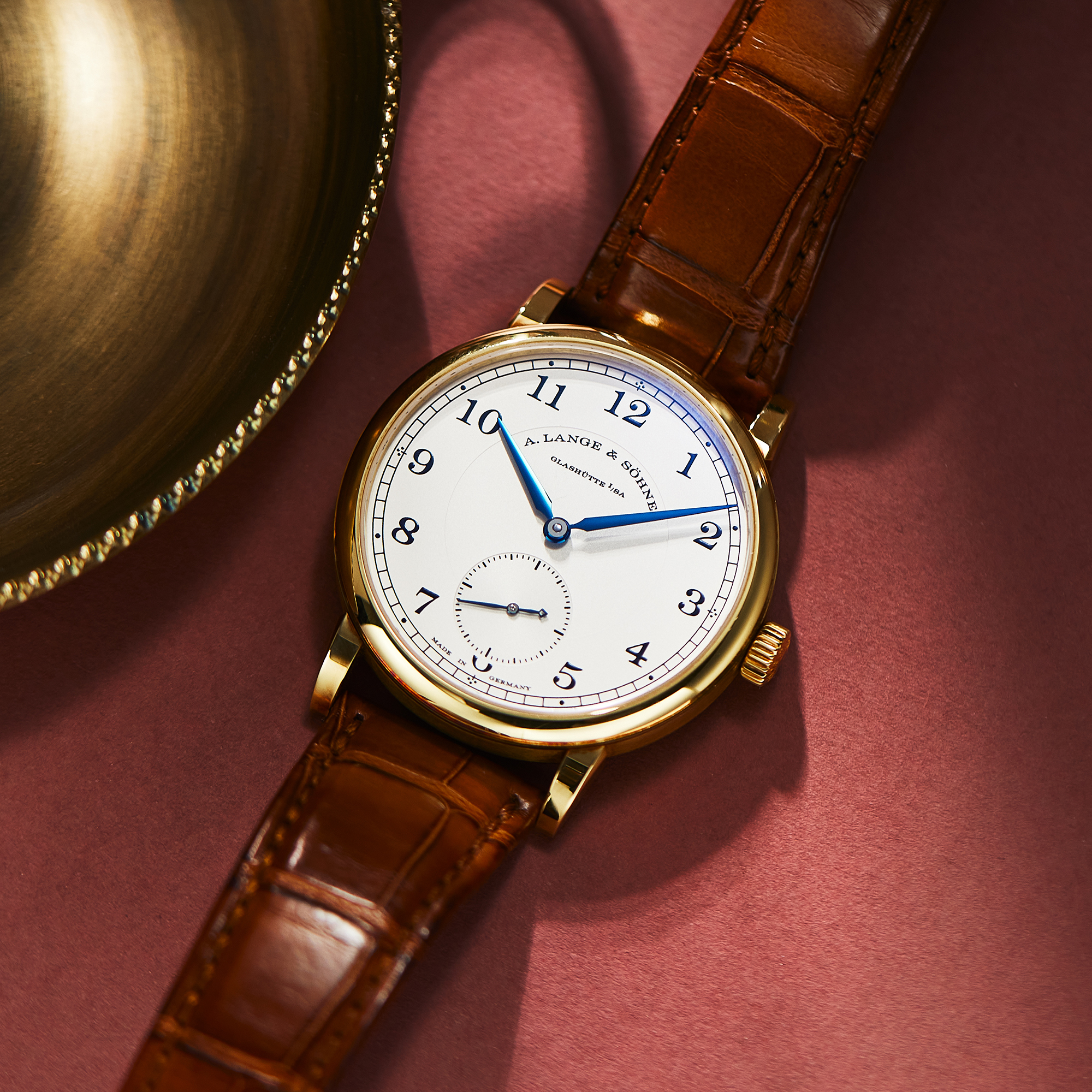 1815 Yellow Gold Silver Dial 38mm Product Image