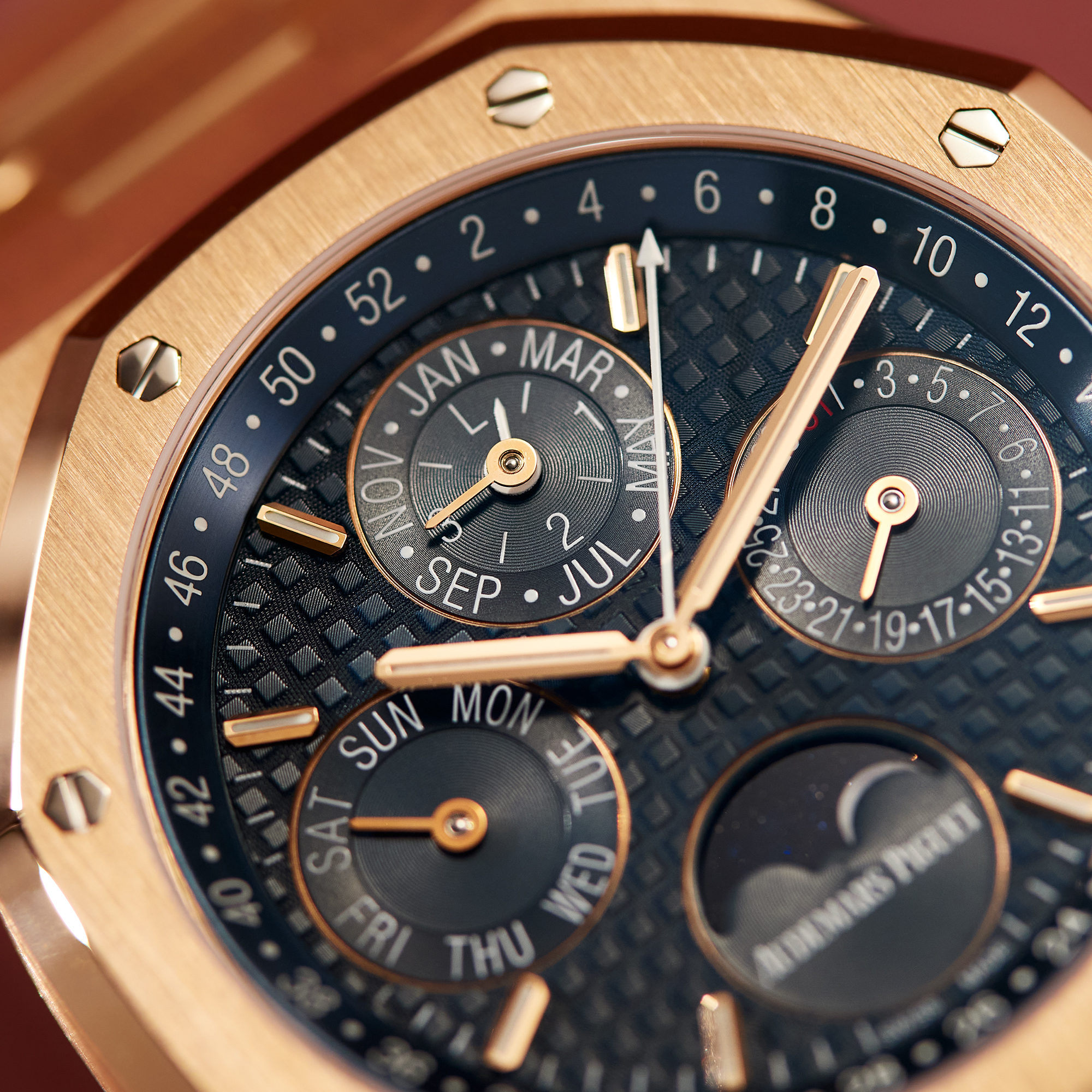 Royal Oak Perpetual Calendar Rose Gold Blue Dial 41mm Product Image 14